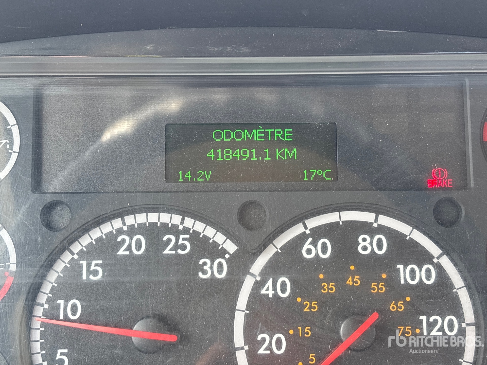 2019 Freightliner M2 106