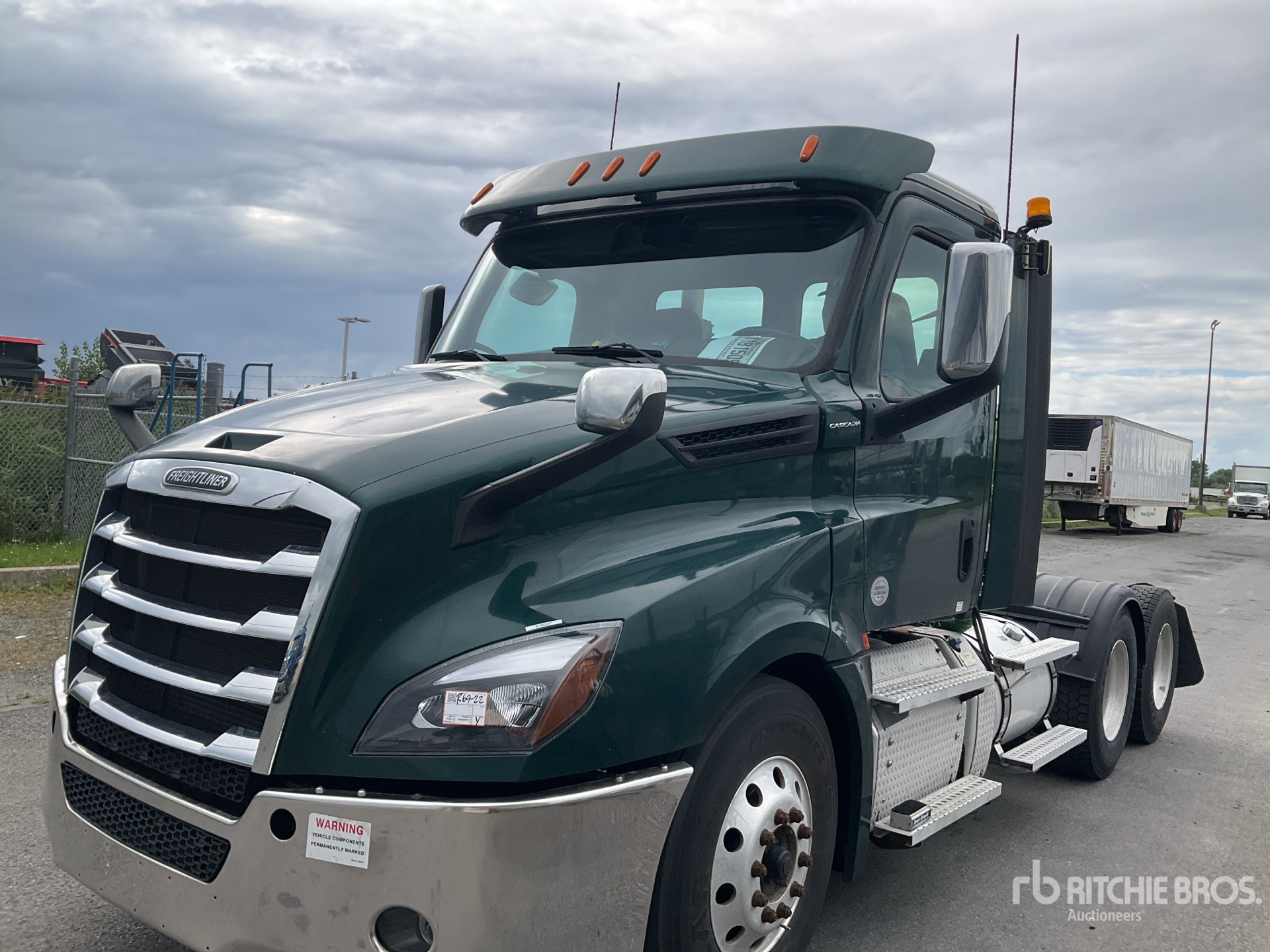 Photo of 2020 Freightliner CASCADIA 126
