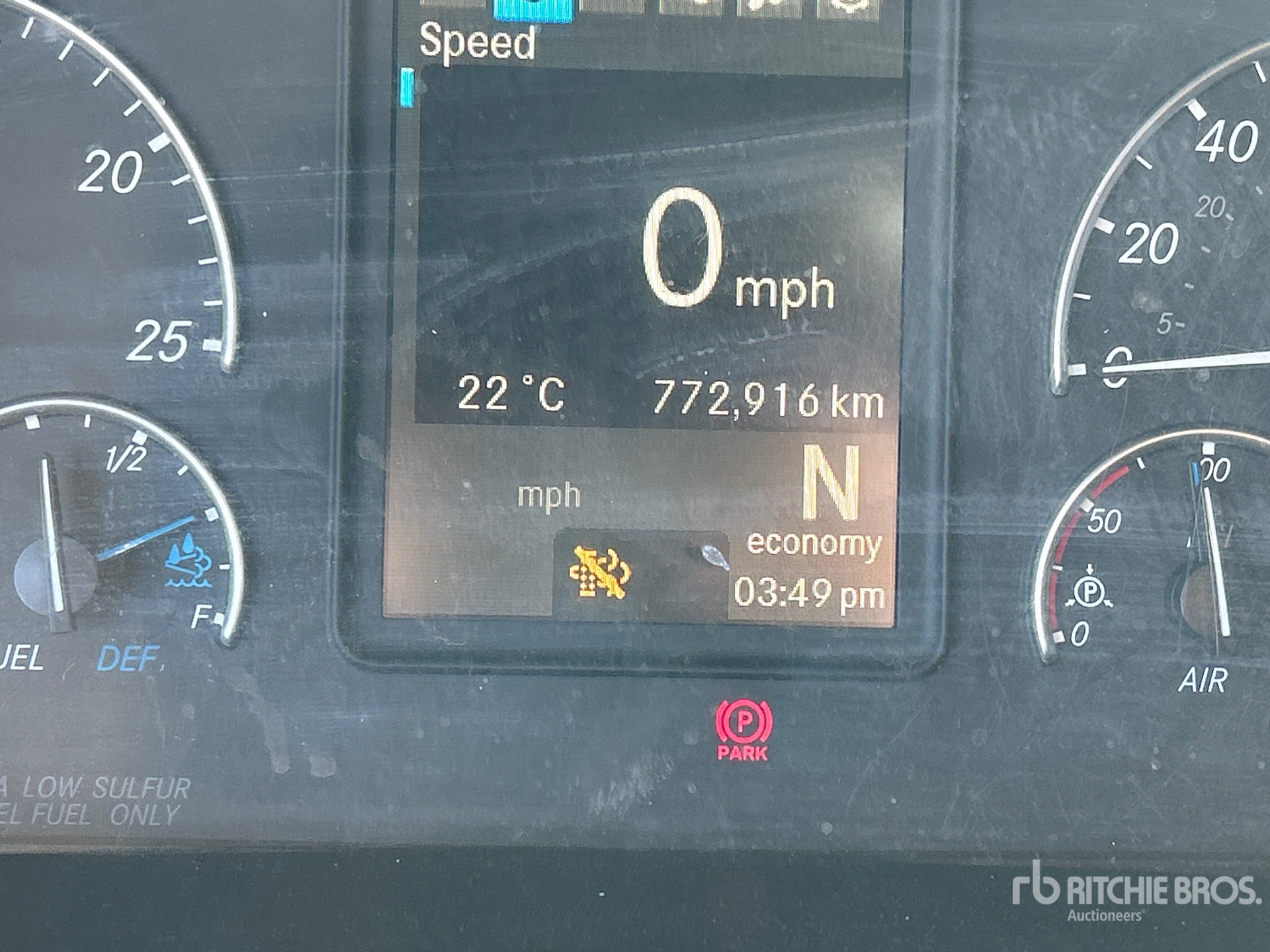 2020 Freightliner CASCADIA 126