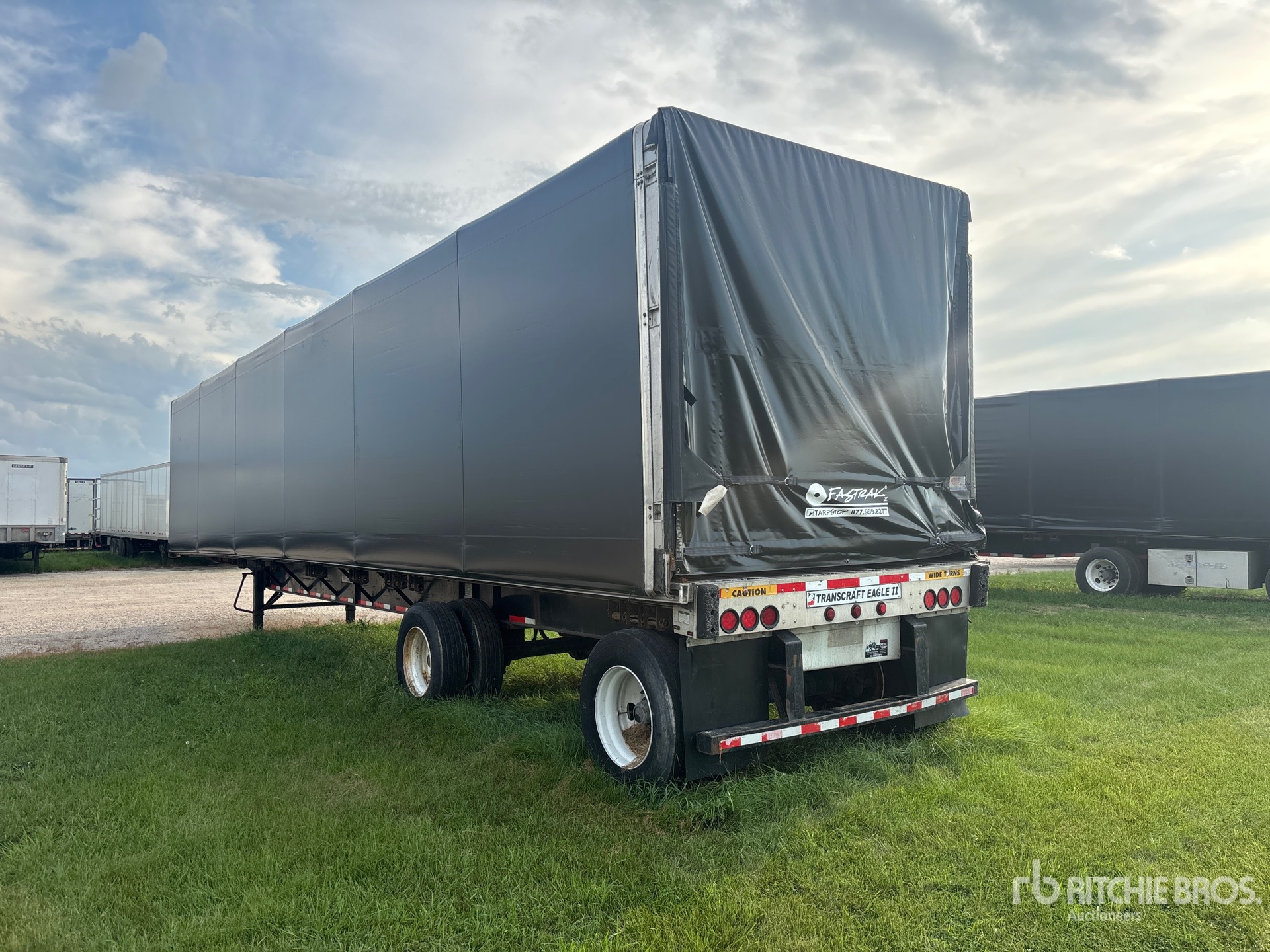 2016 Transcraft 48 ft T/A