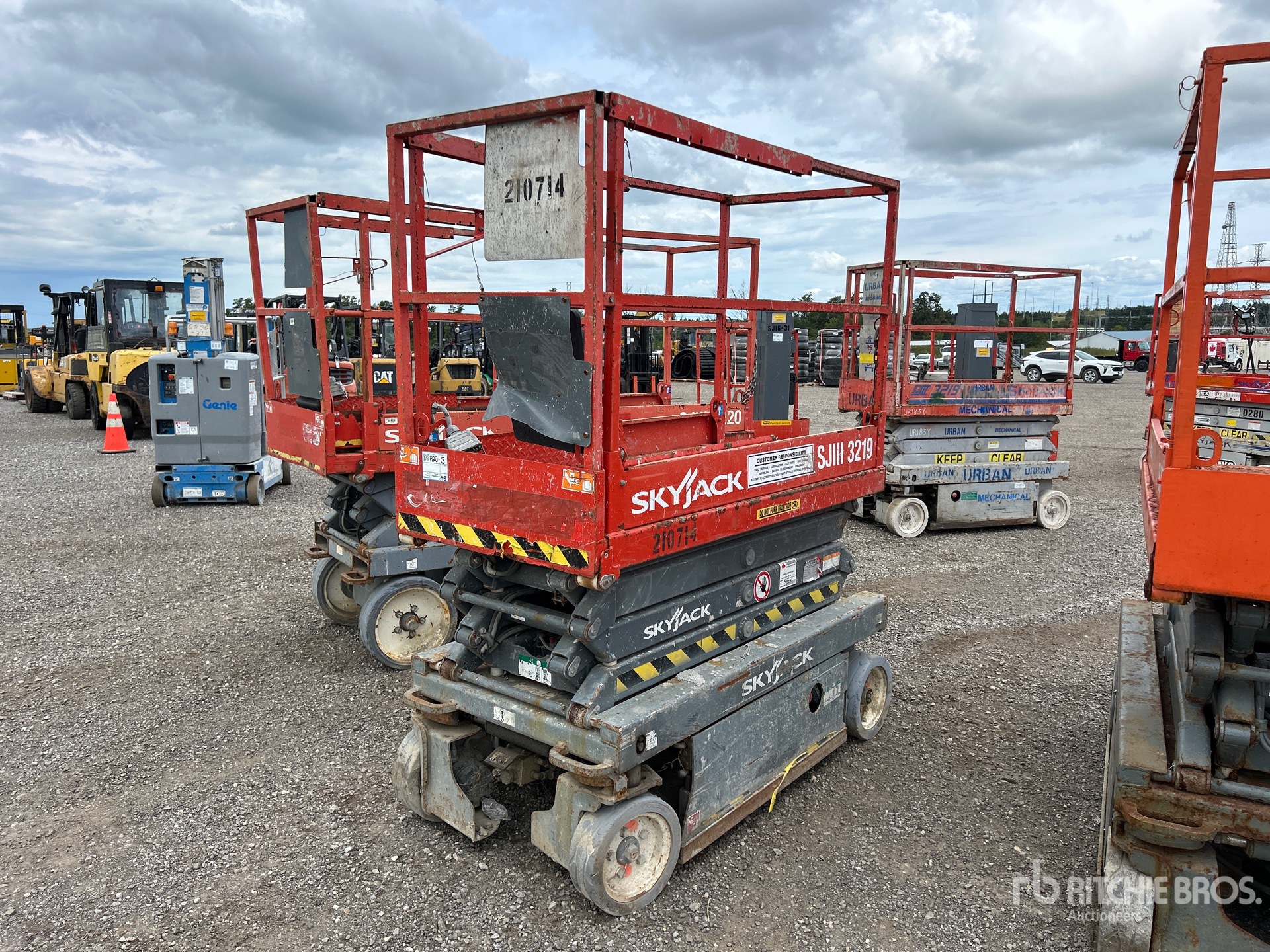 2014 Skyjack SJIII3219