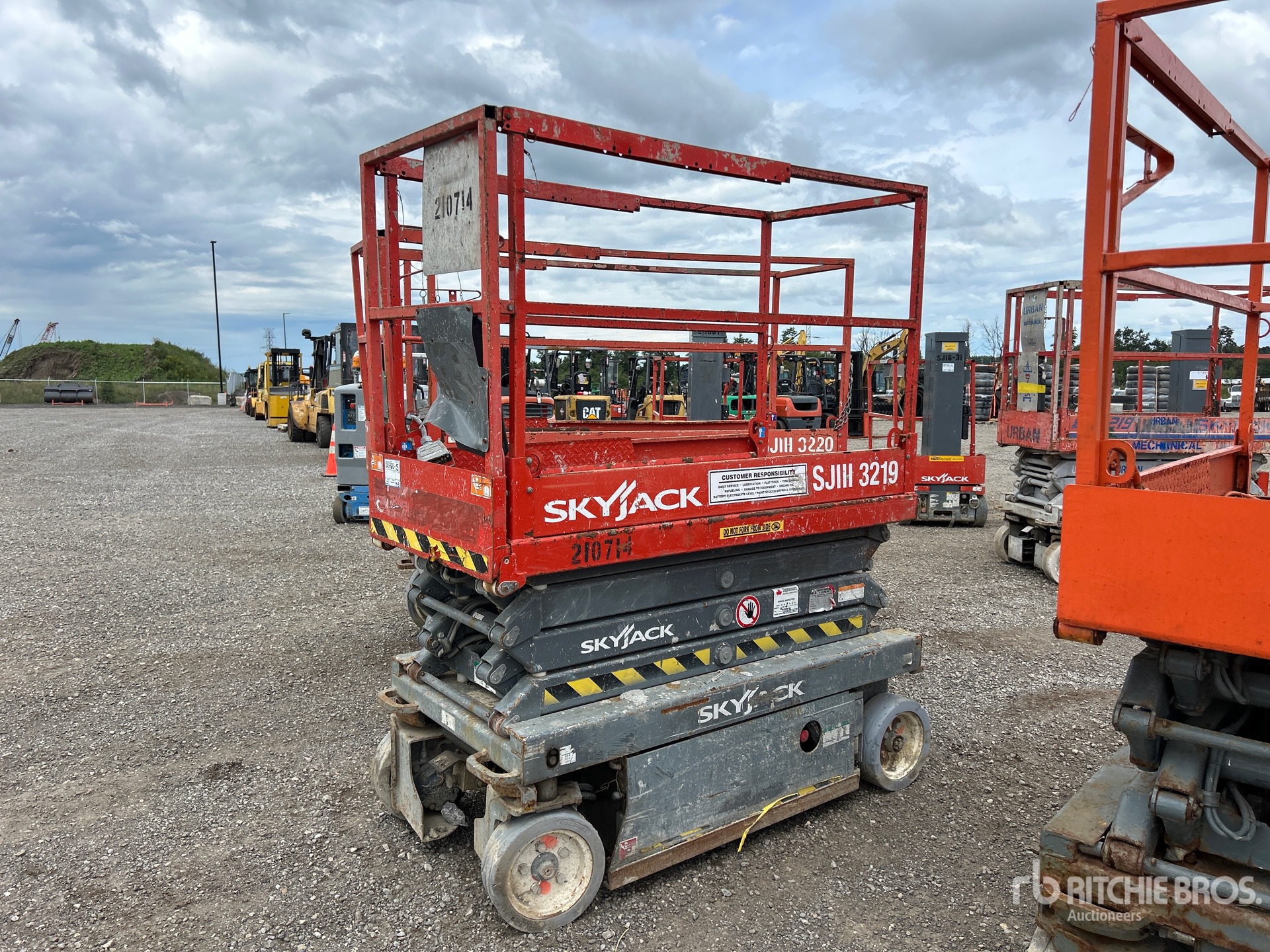 2014 Skyjack SJIII3219