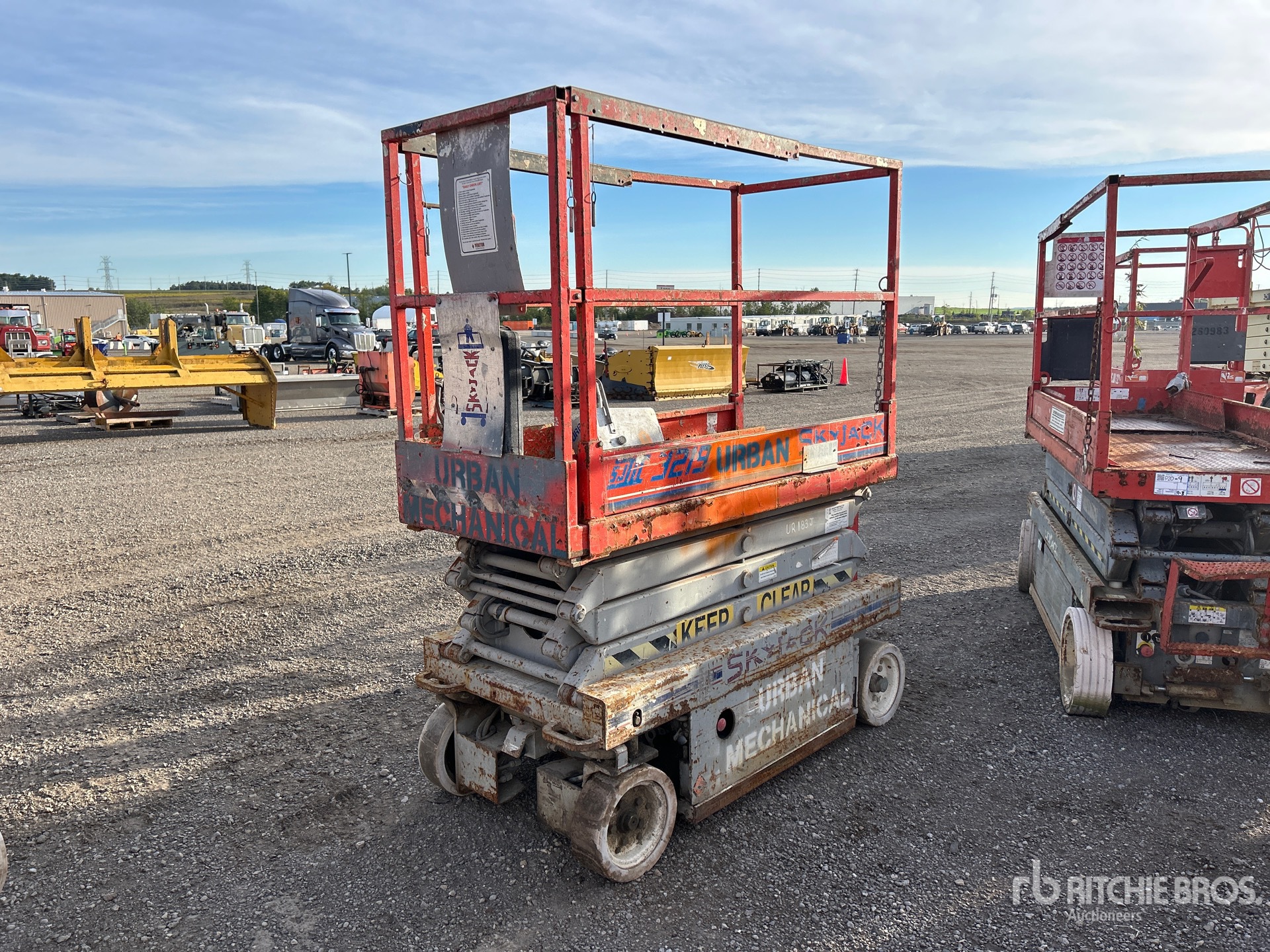 1999 Skyjack SJIII3219