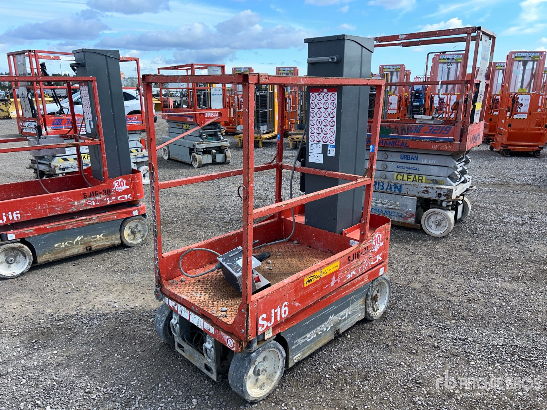 Photo of Skyjack SJ16