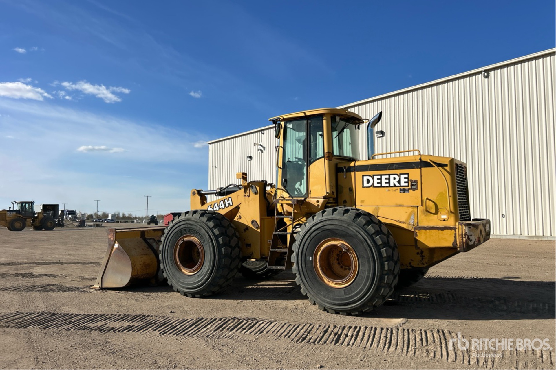 2001 John Deere 644H