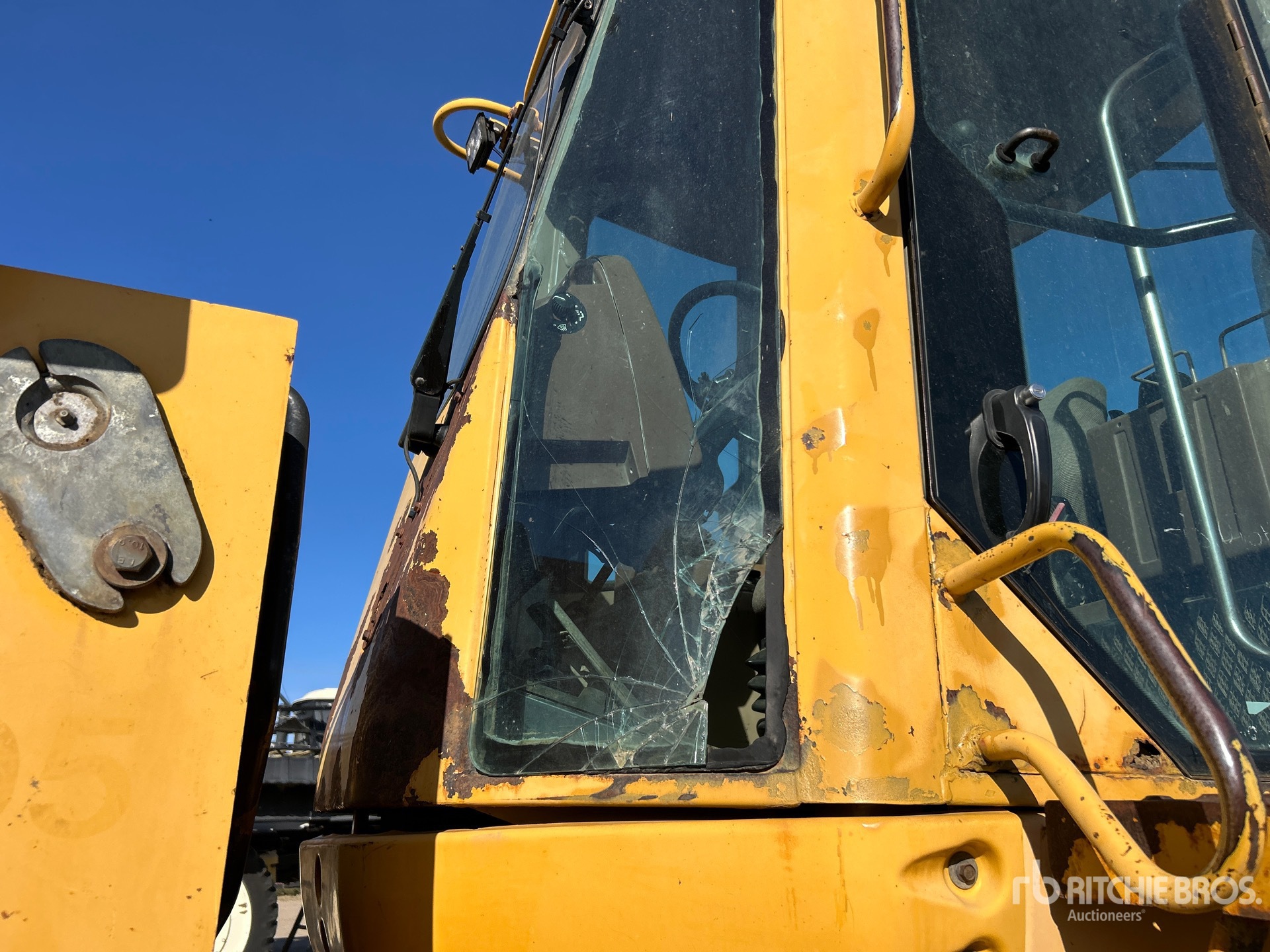 2001 John Deere 644H