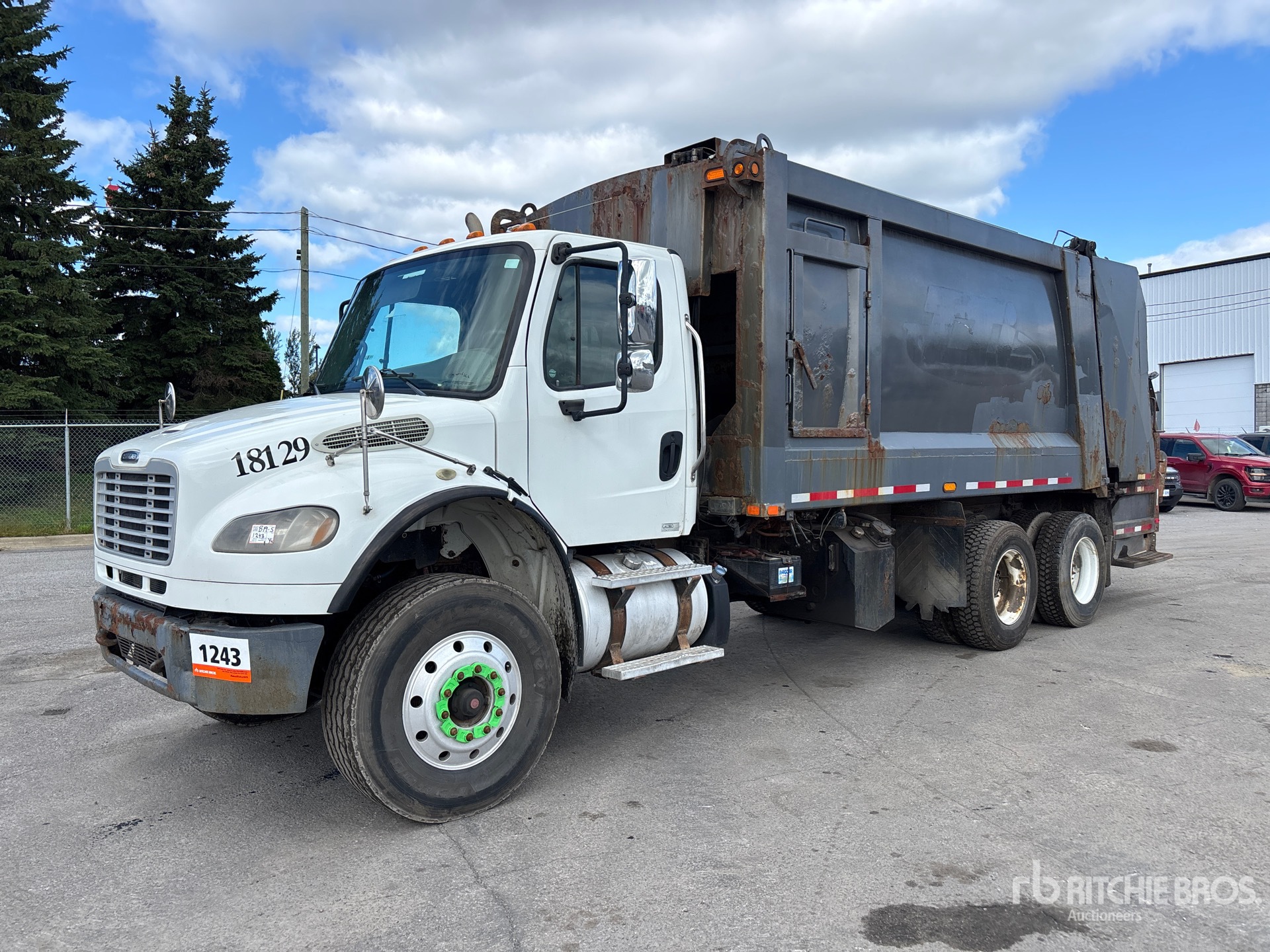 Photo of 2013 Freightliner M2 106