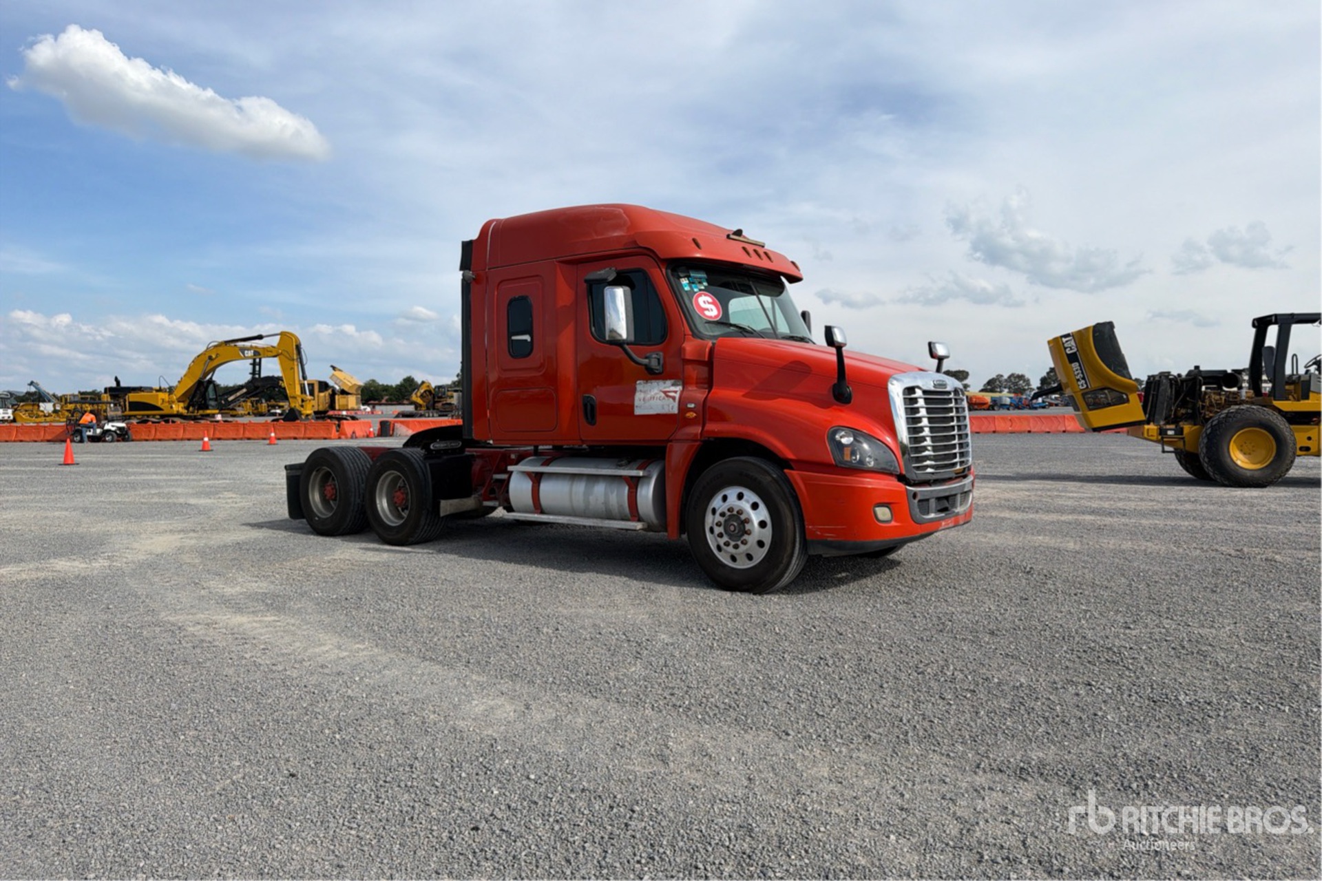 2017 Freightliner CASCADIA 125