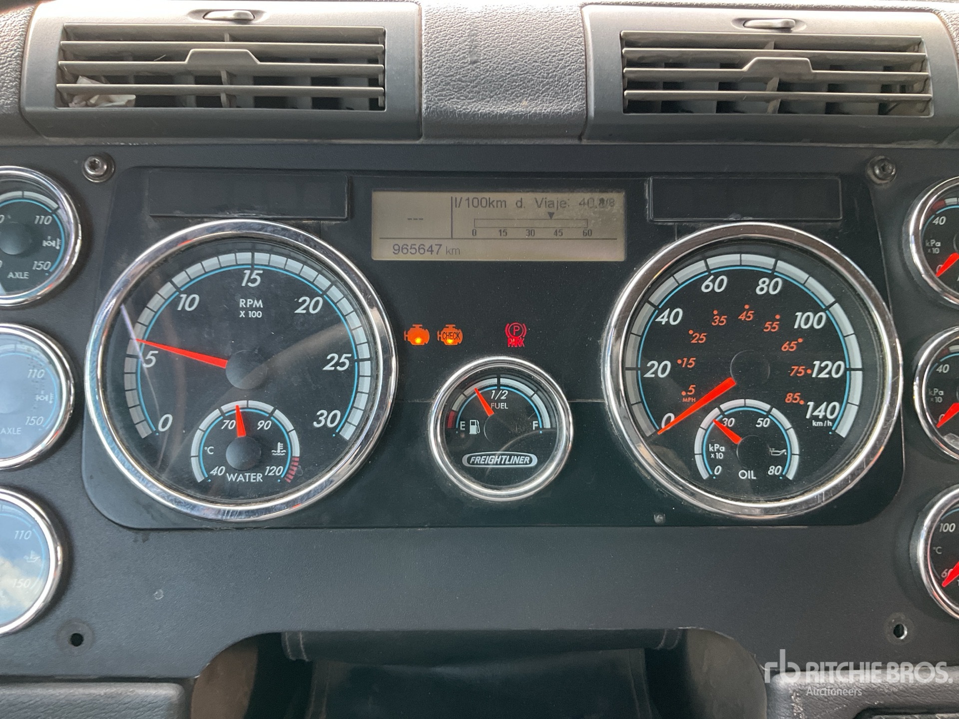 2017 Freightliner CASCADIA 125
