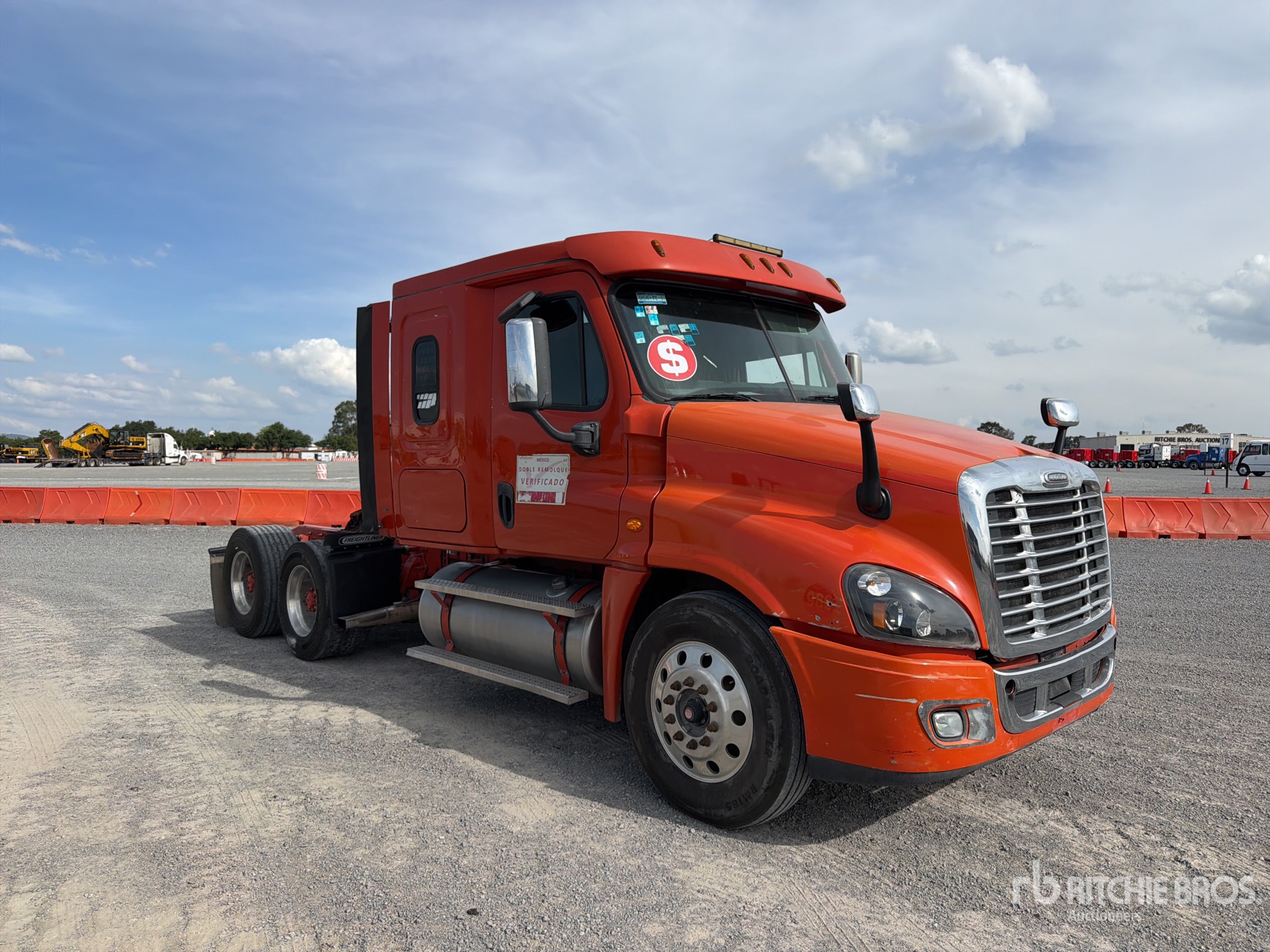 2018 Freightliner CASCADIA 125