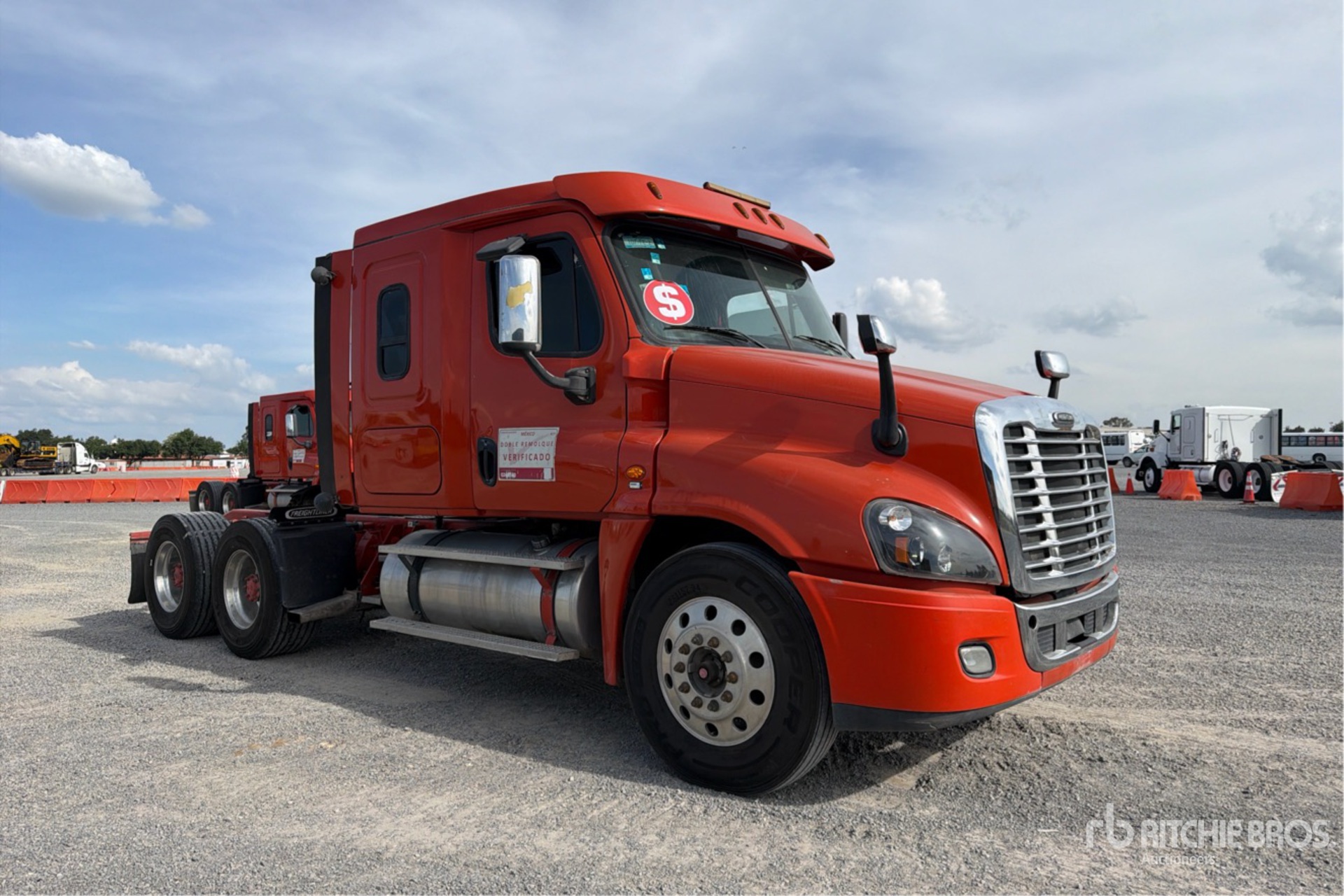 2018 Freightliner CASCADIA 125