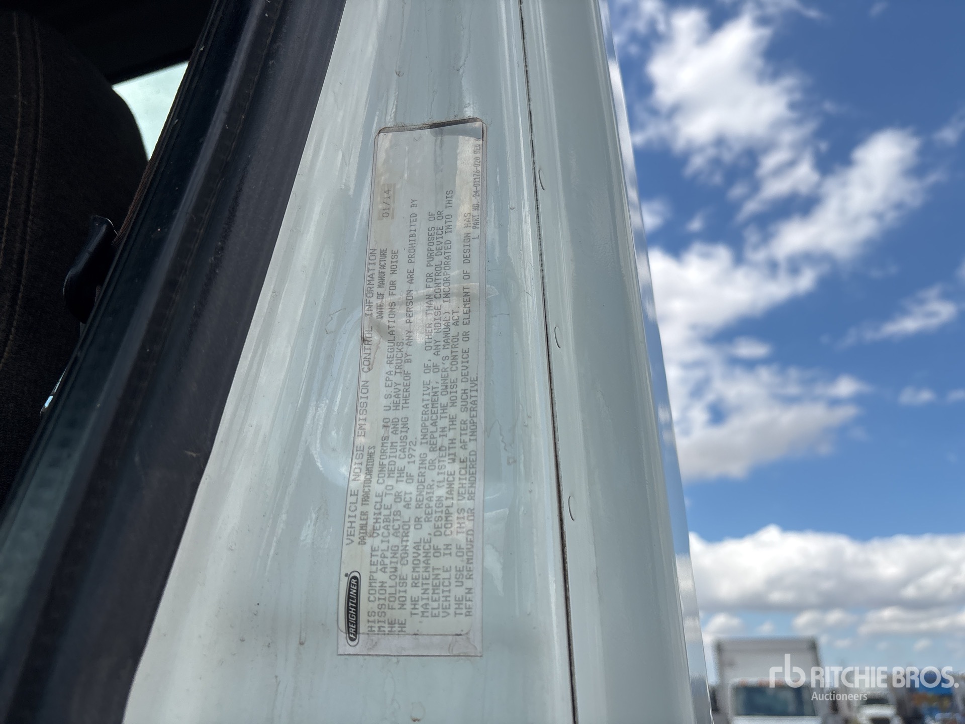 2014 Freightliner CASCADIA 125