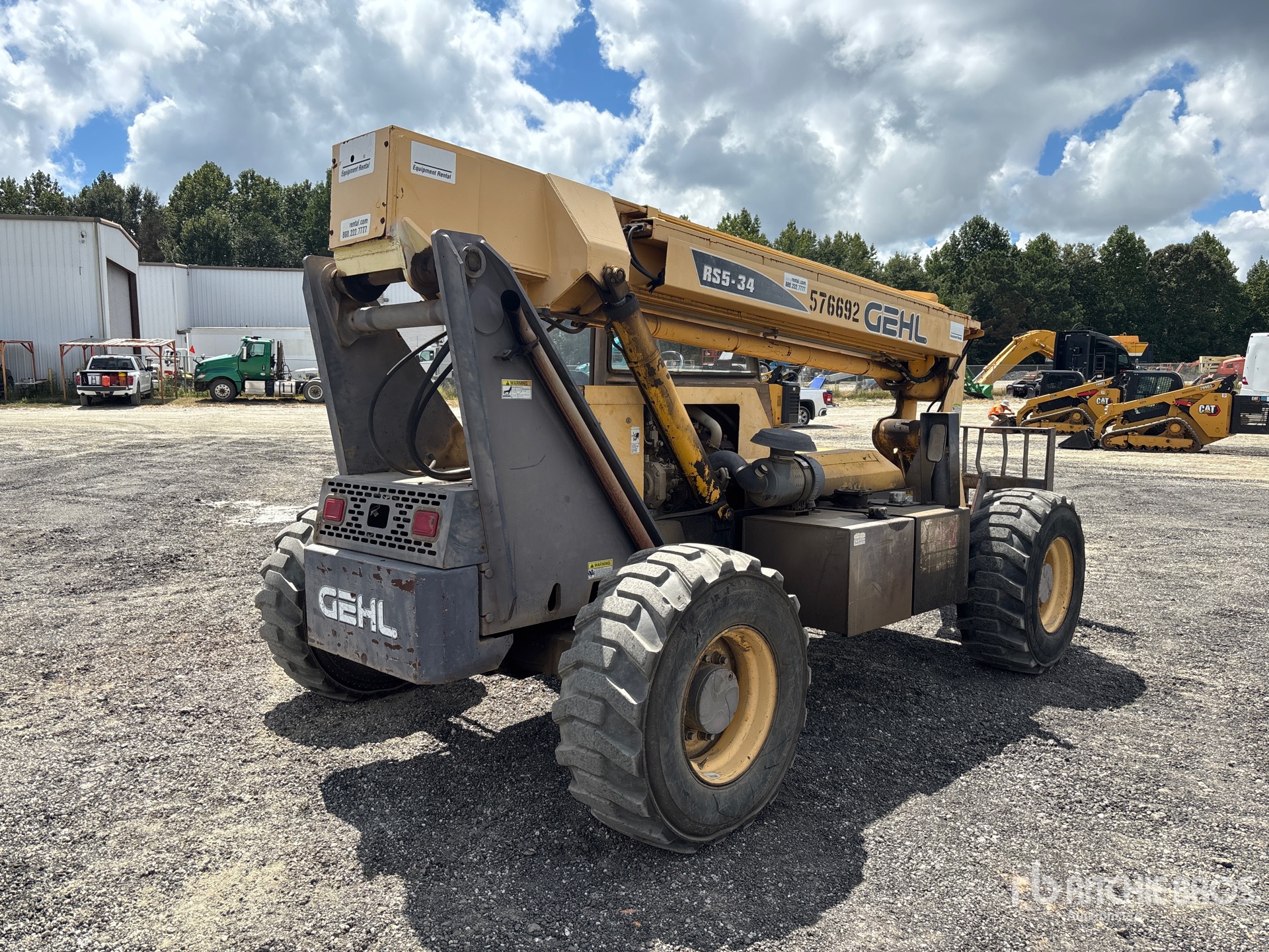 2005 Gehl RS5-34