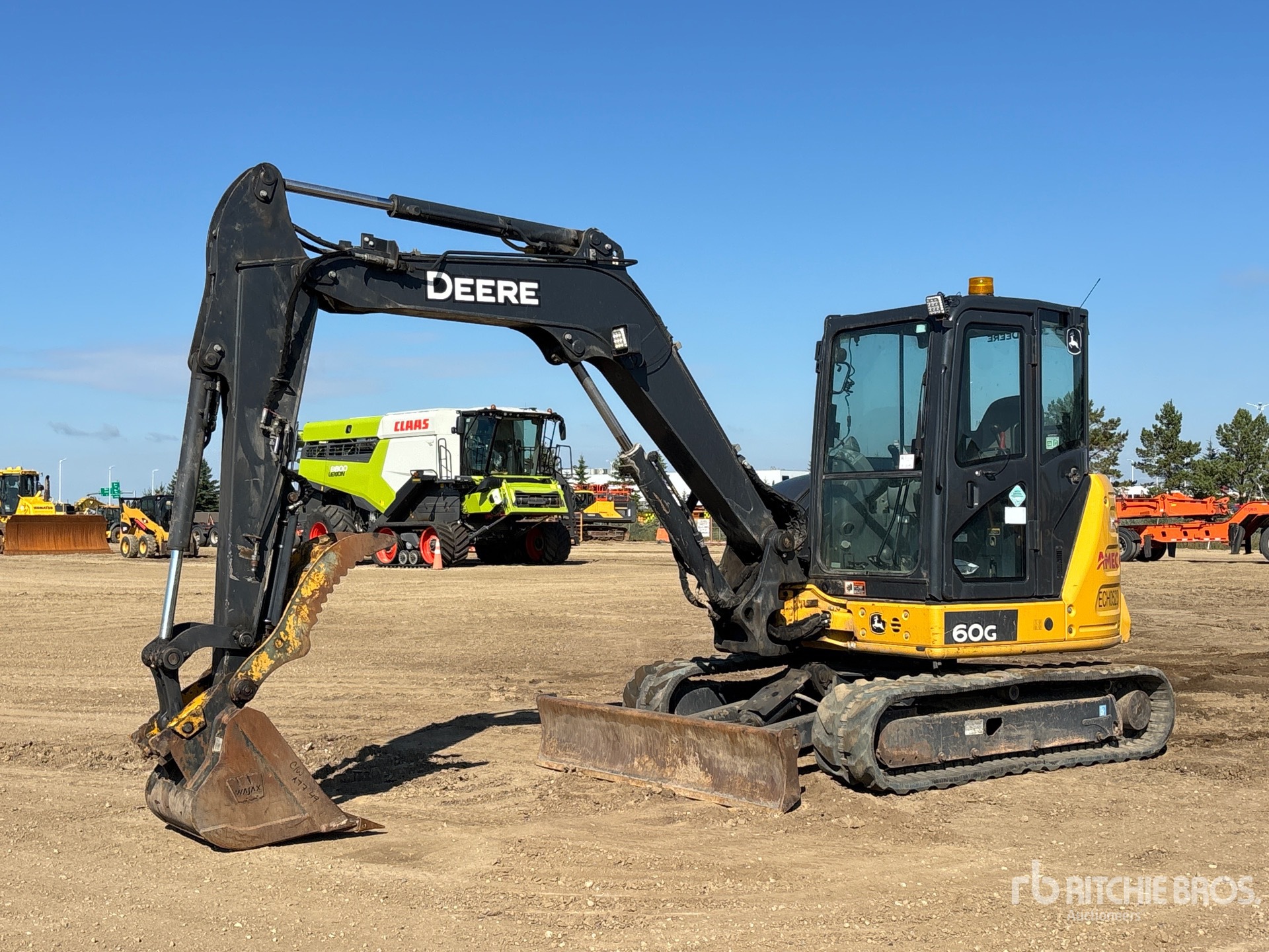 Photo of John Deere 60G