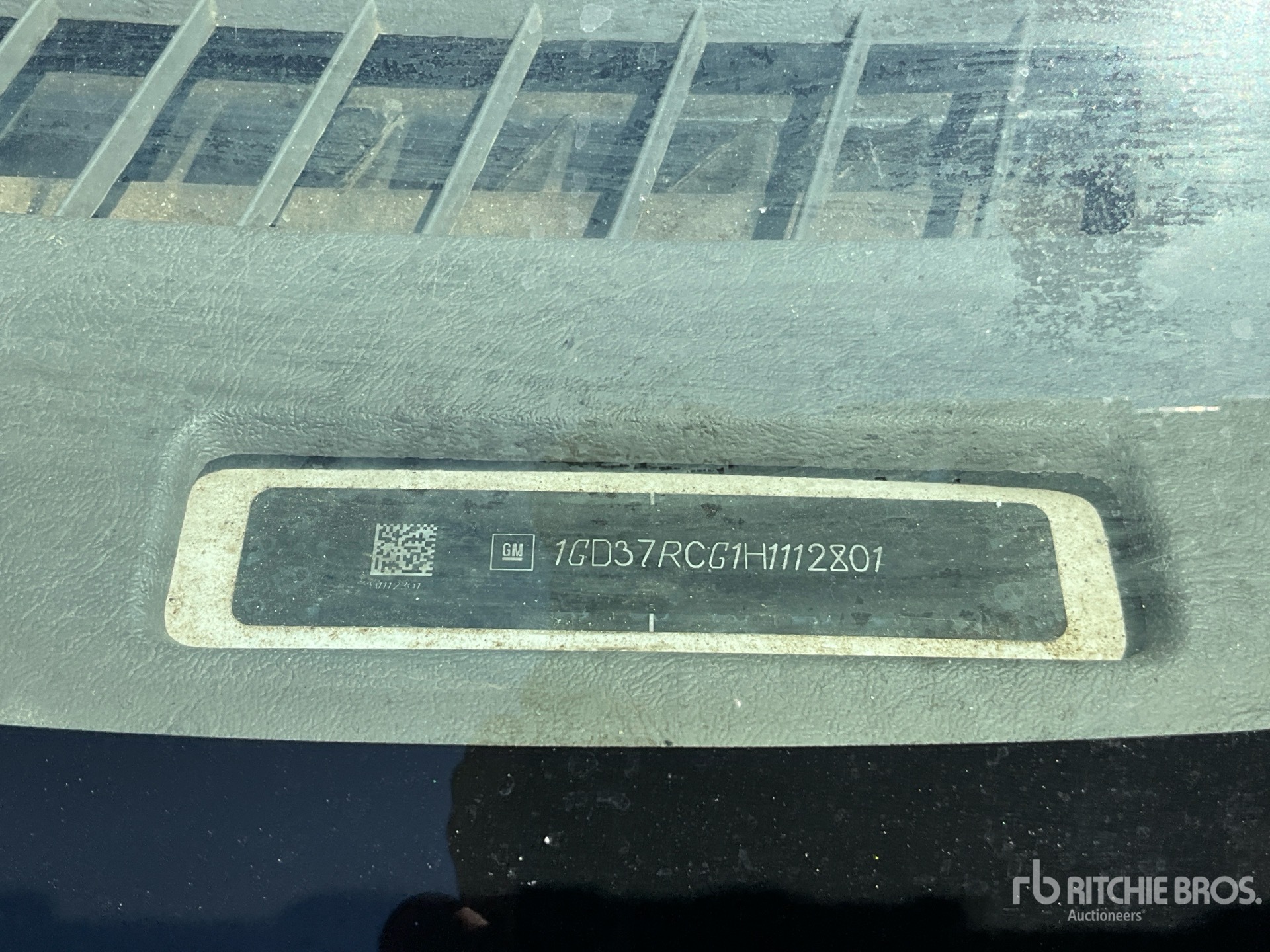 2017 GMC SAVANA 3500