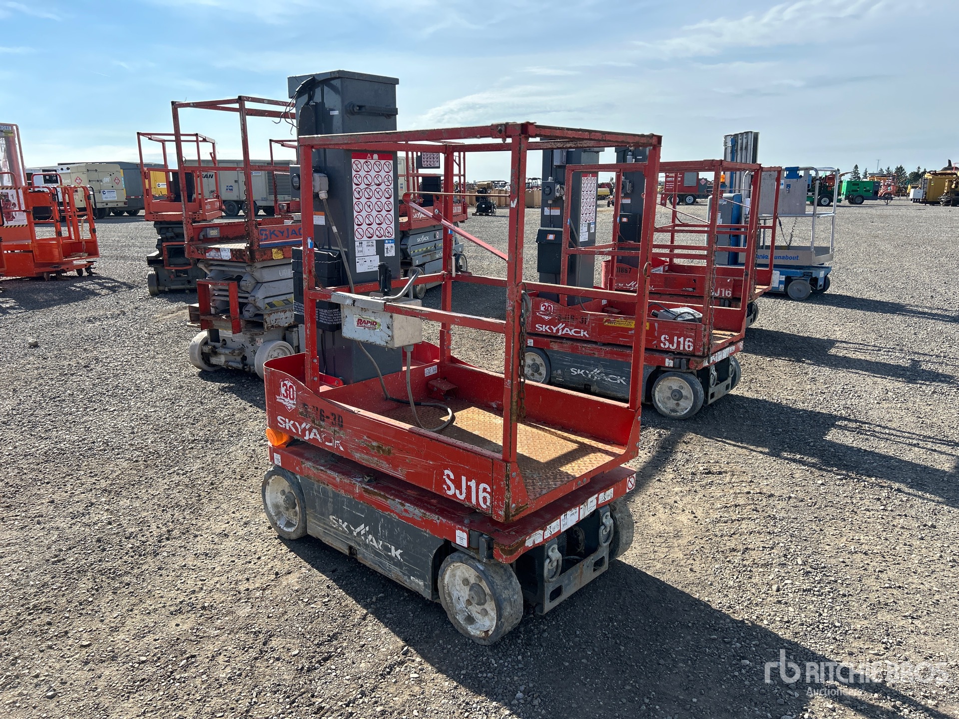 2015 Skyjack SJ16