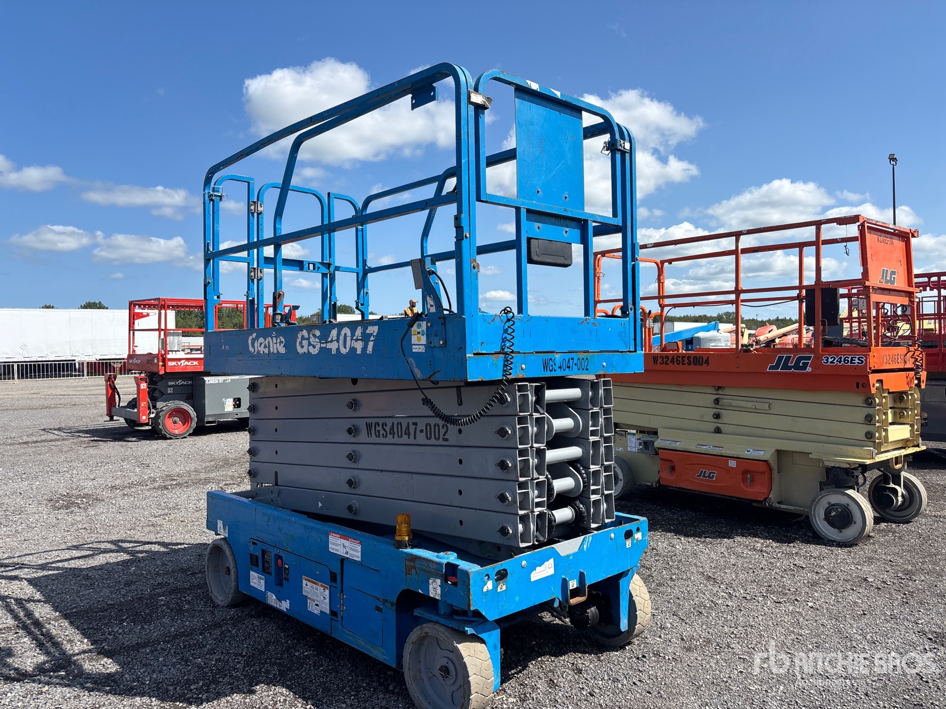 2015 Genie GS-4047