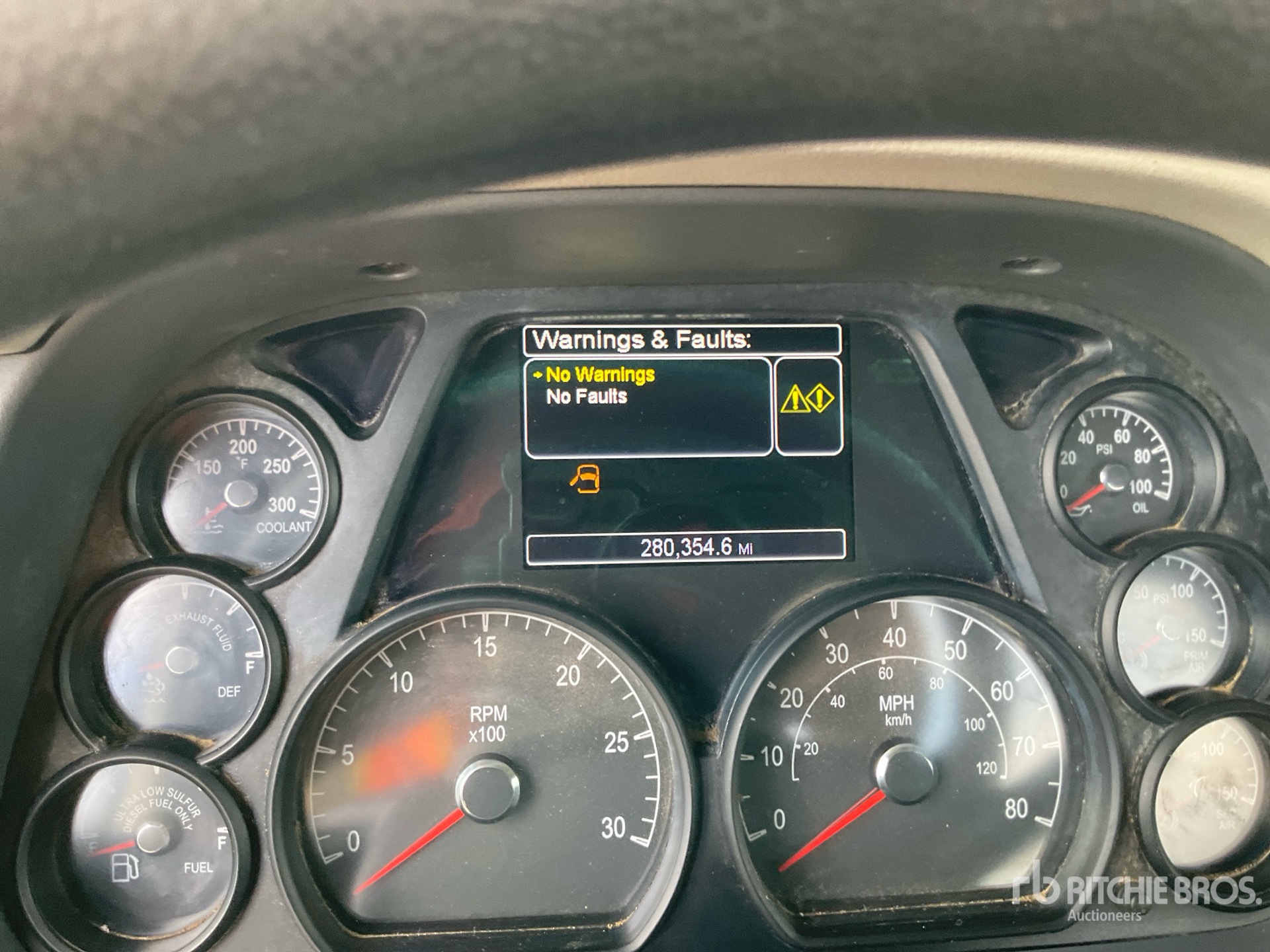 2020 Peterbilt 567