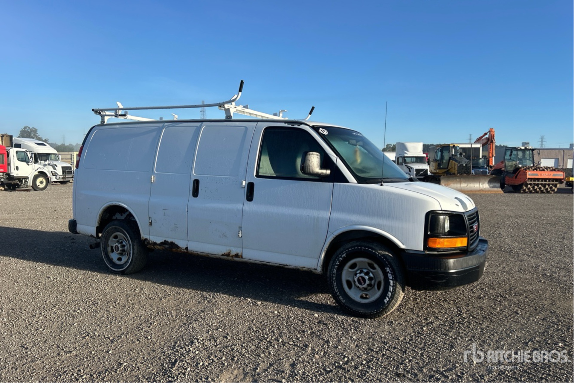 2011 GMC SAVANA 2500