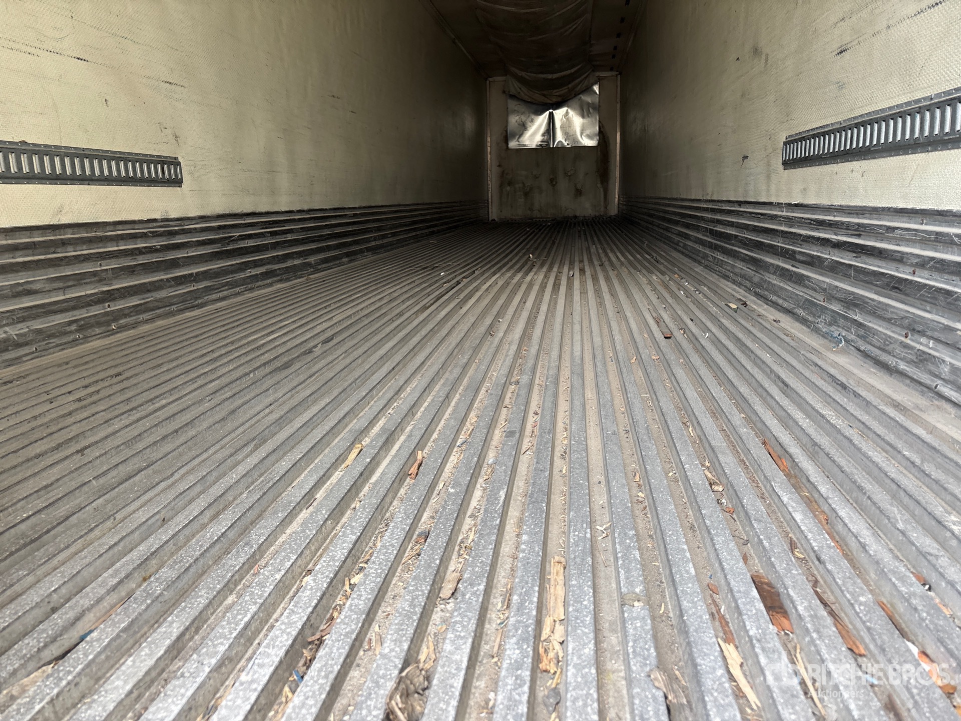 2007 Great Dane 48 ft x 102 in T/A