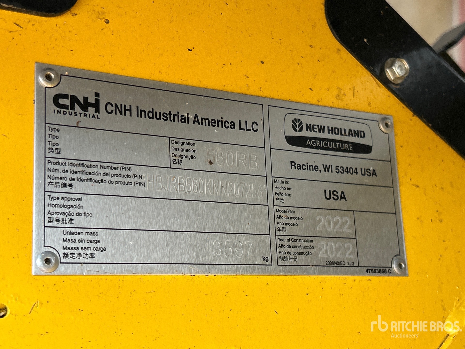 2022 New Holland RB560