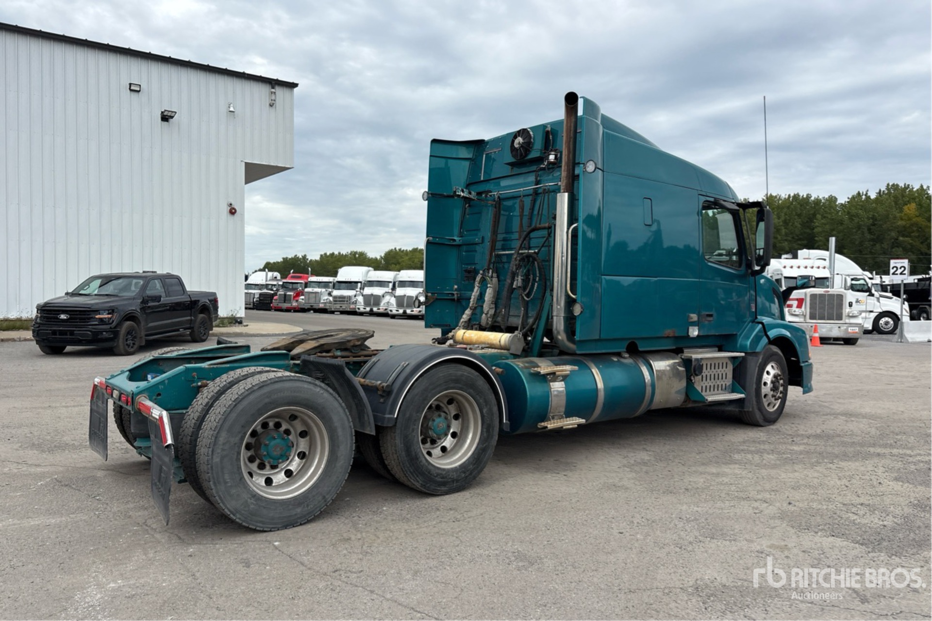 2014 Volvo VNL630