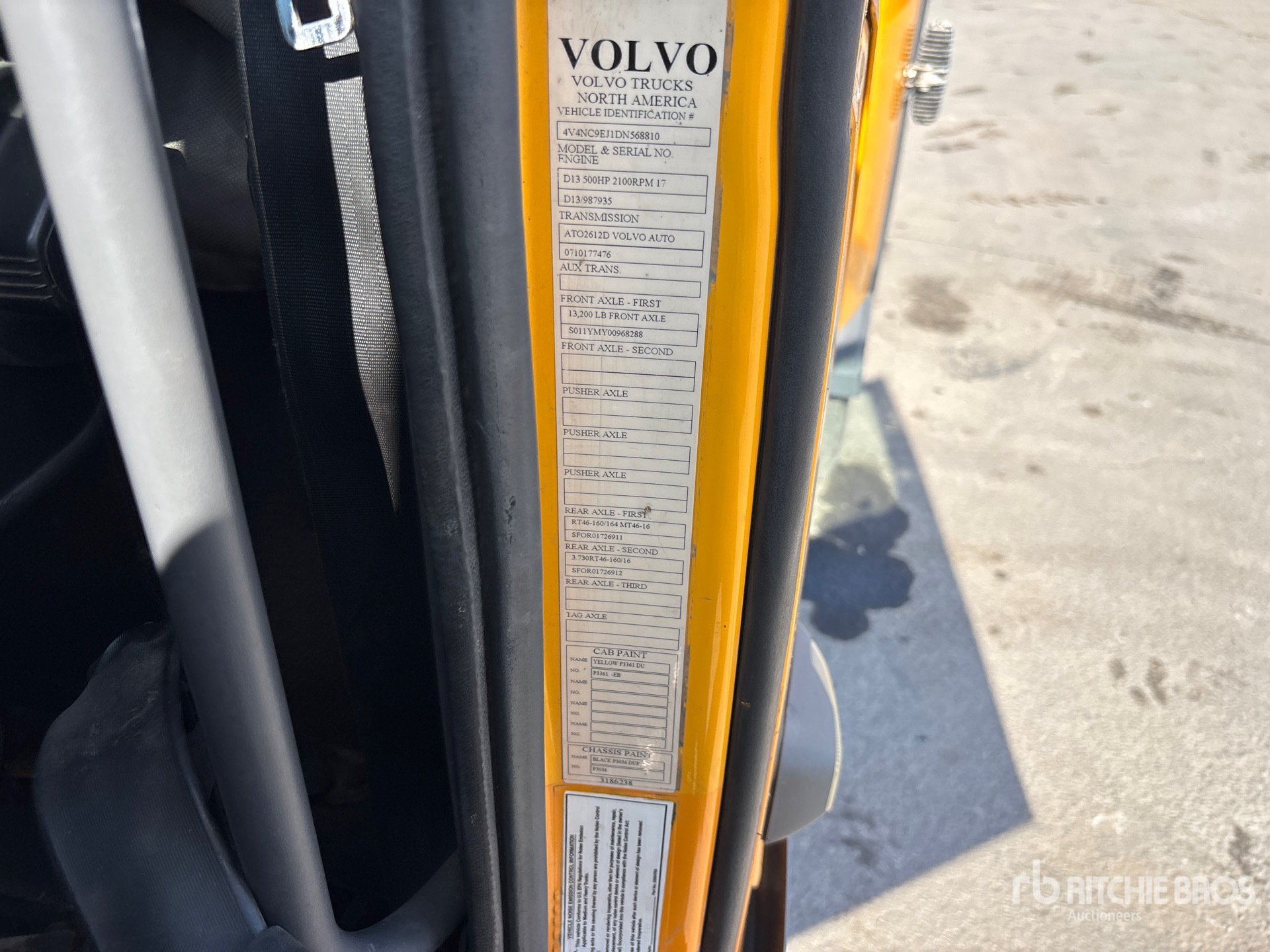 2013 Volvo VNL 64T 430