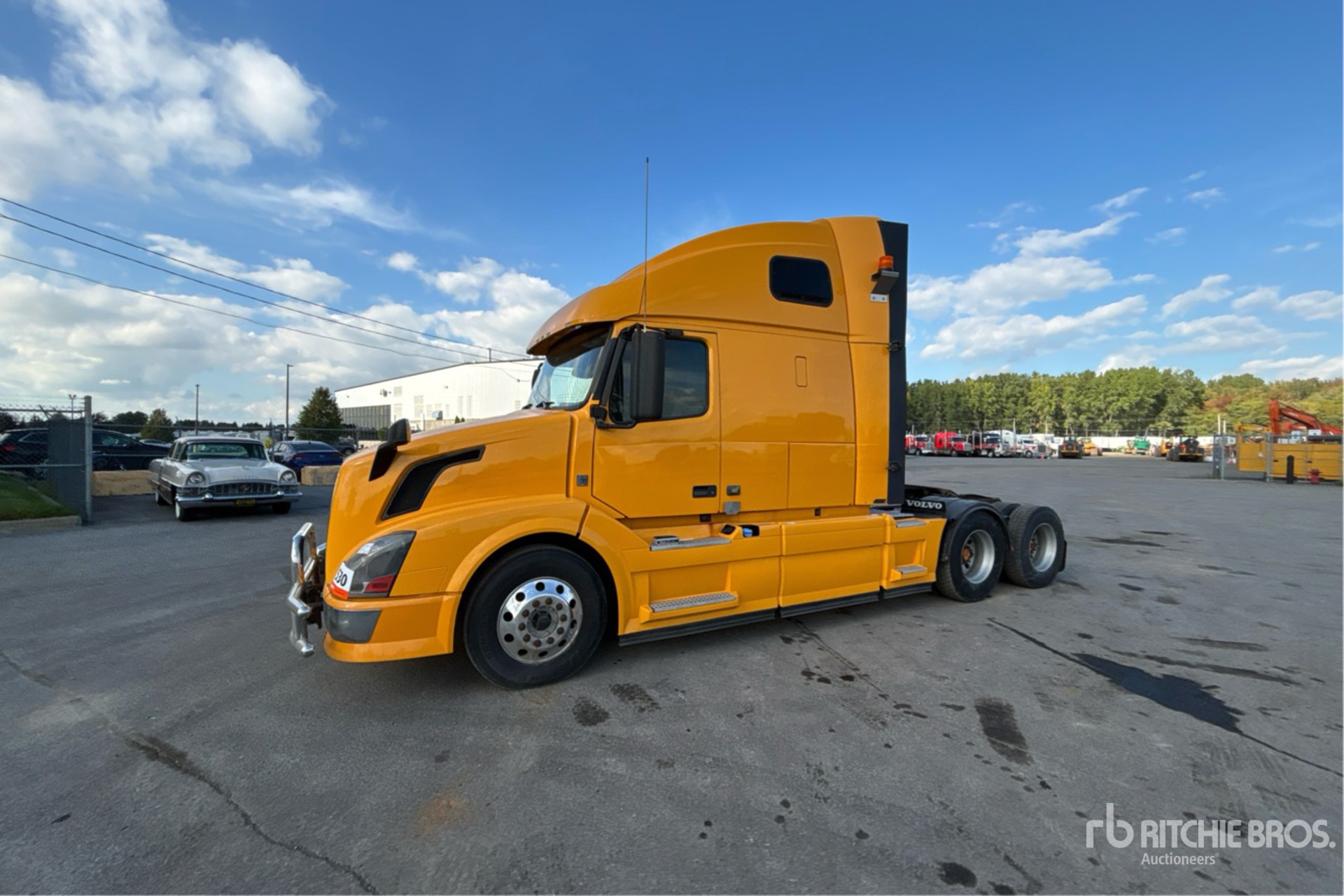 2014 Volvo VNL670