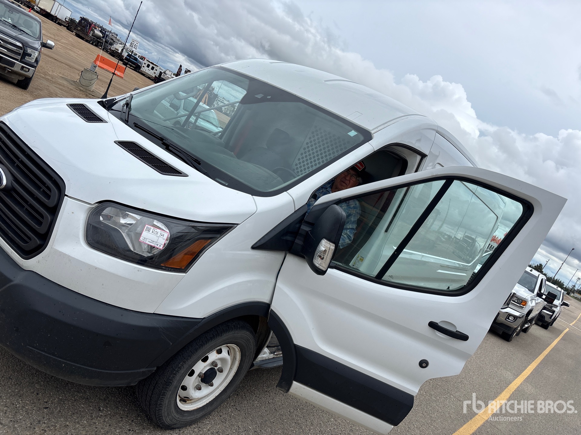 2018 Ford TRANSIT 250