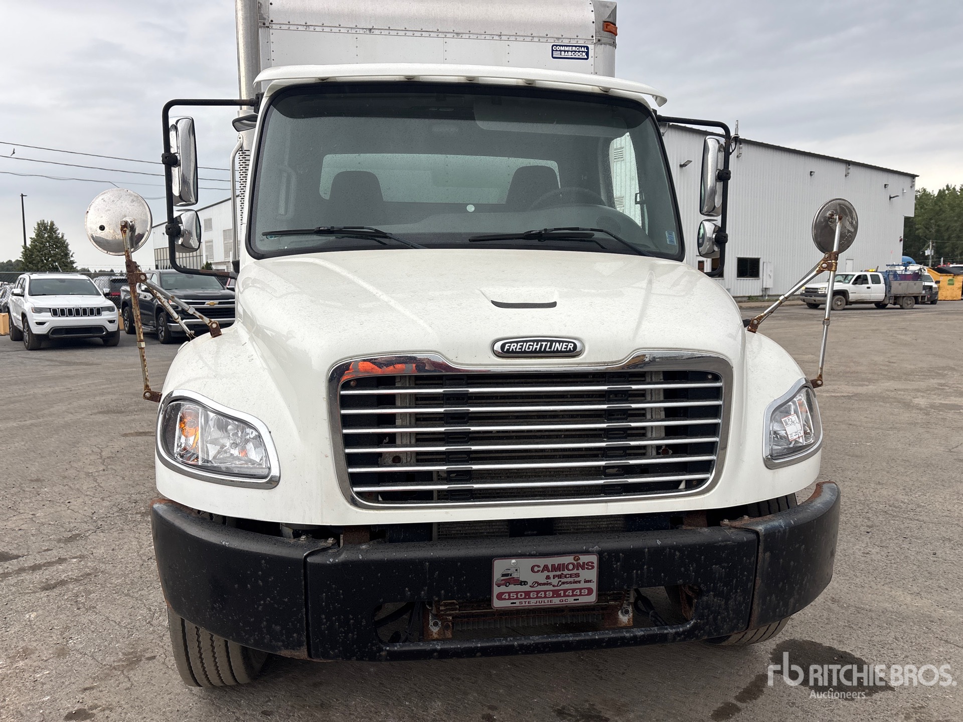 2007 Freightliner M2 106