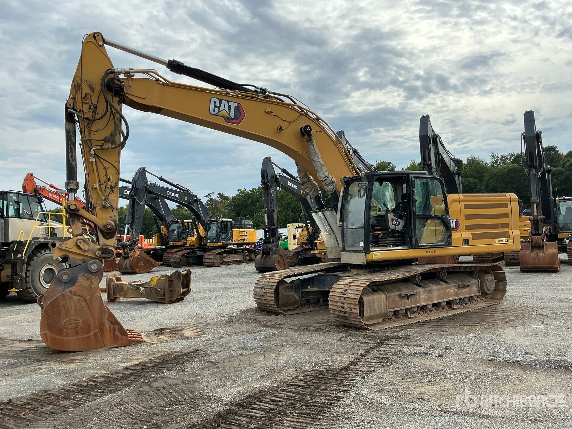 2023 Caterpillar 336