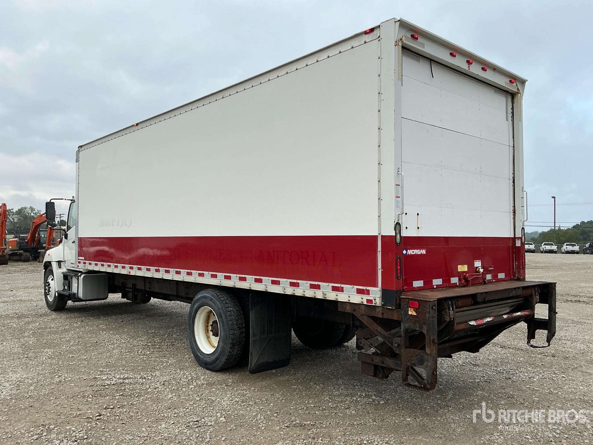 2015 Hino 268