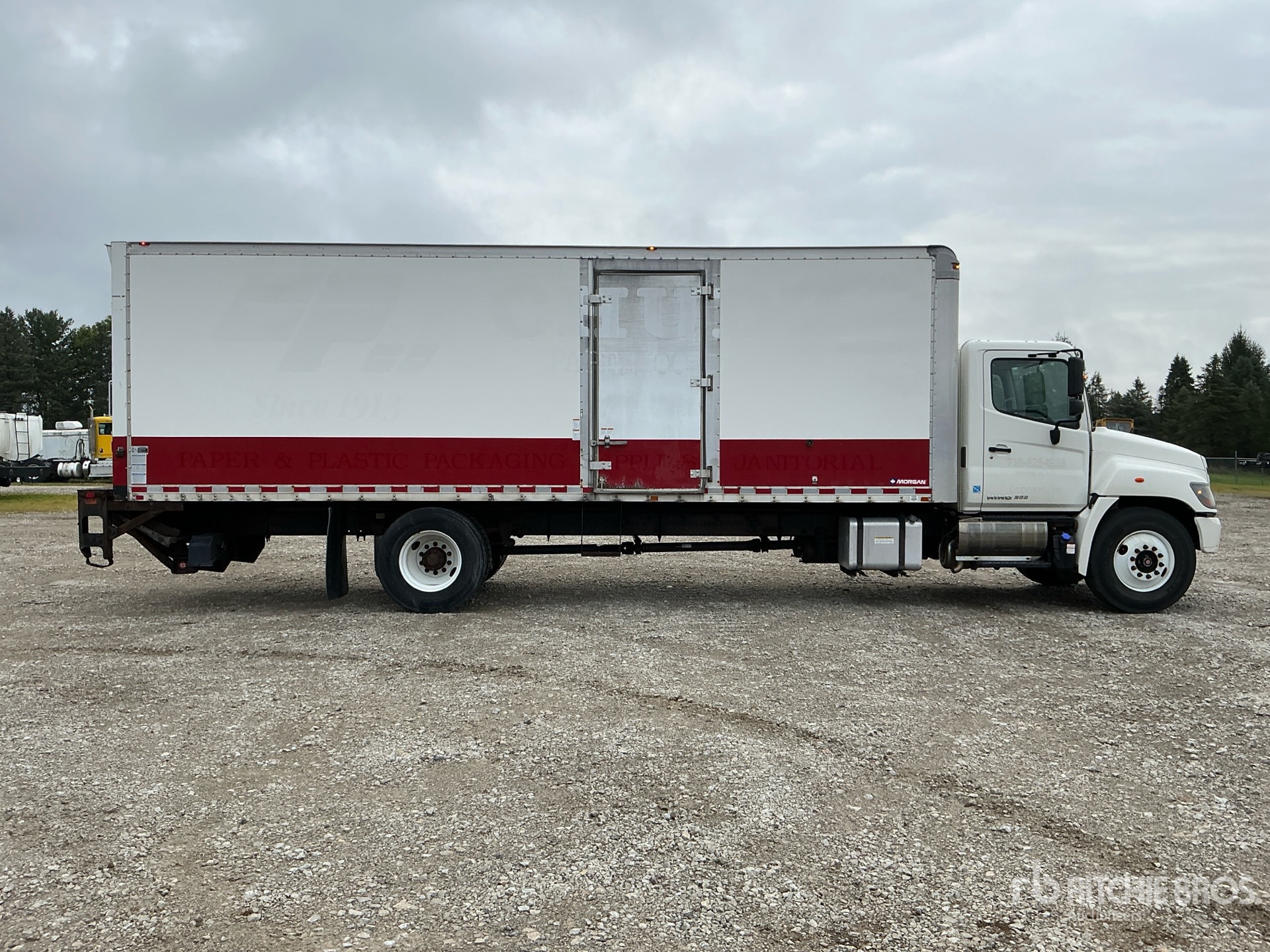 2015 Hino 268