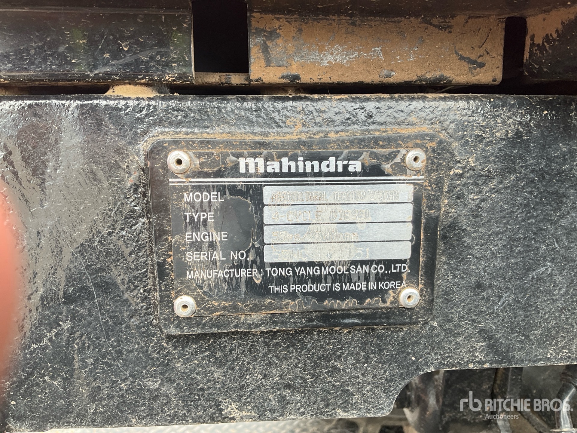 2017 Mahindra 2555