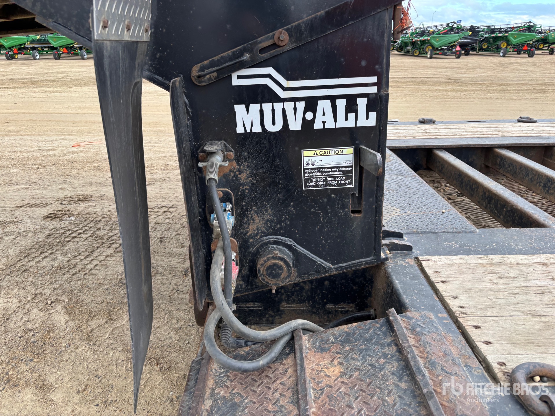 2020 Muv-All TRI/A REMOVABLE GOOSENECK