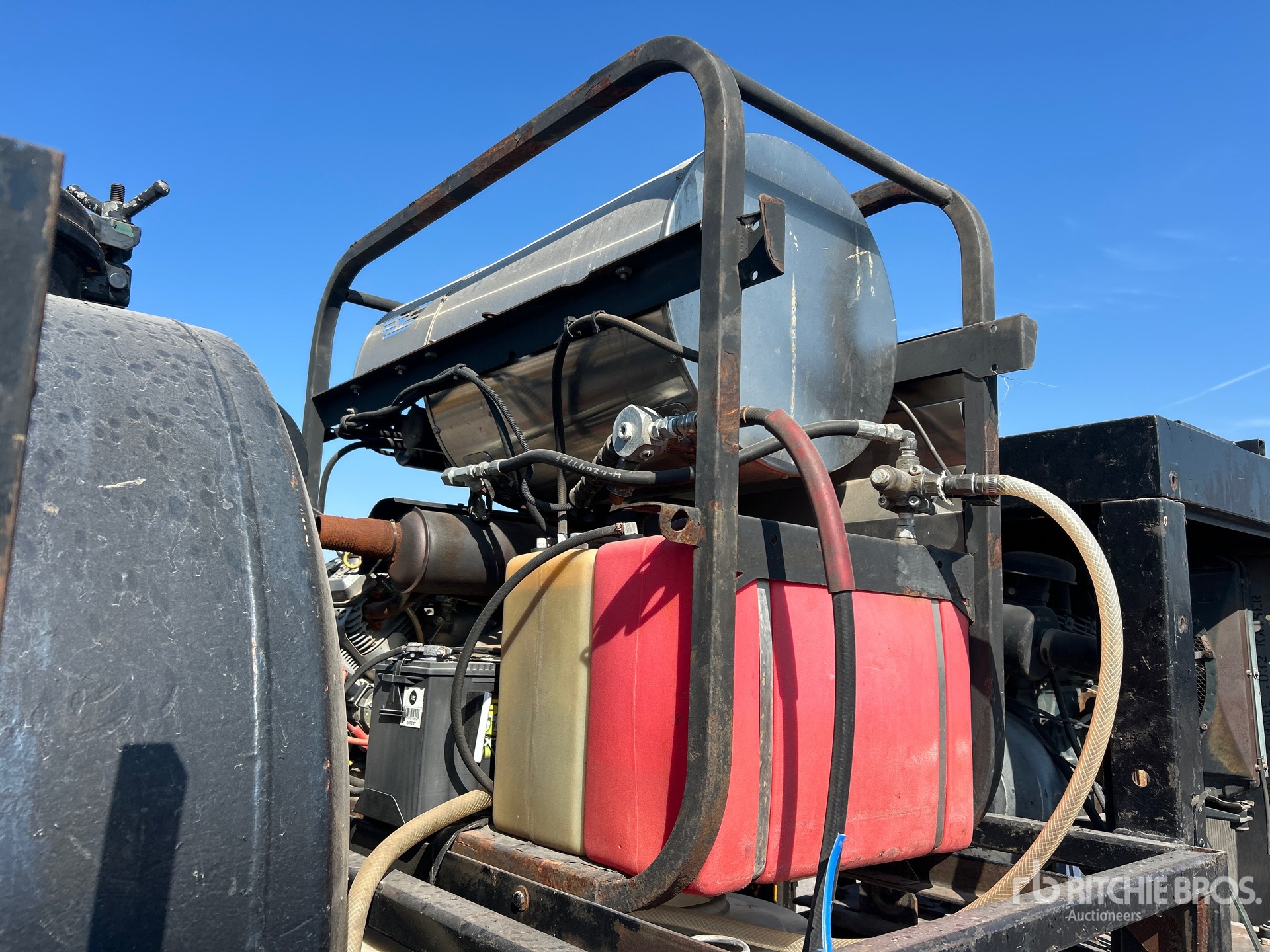 2001 Vermeer VAC-TRON