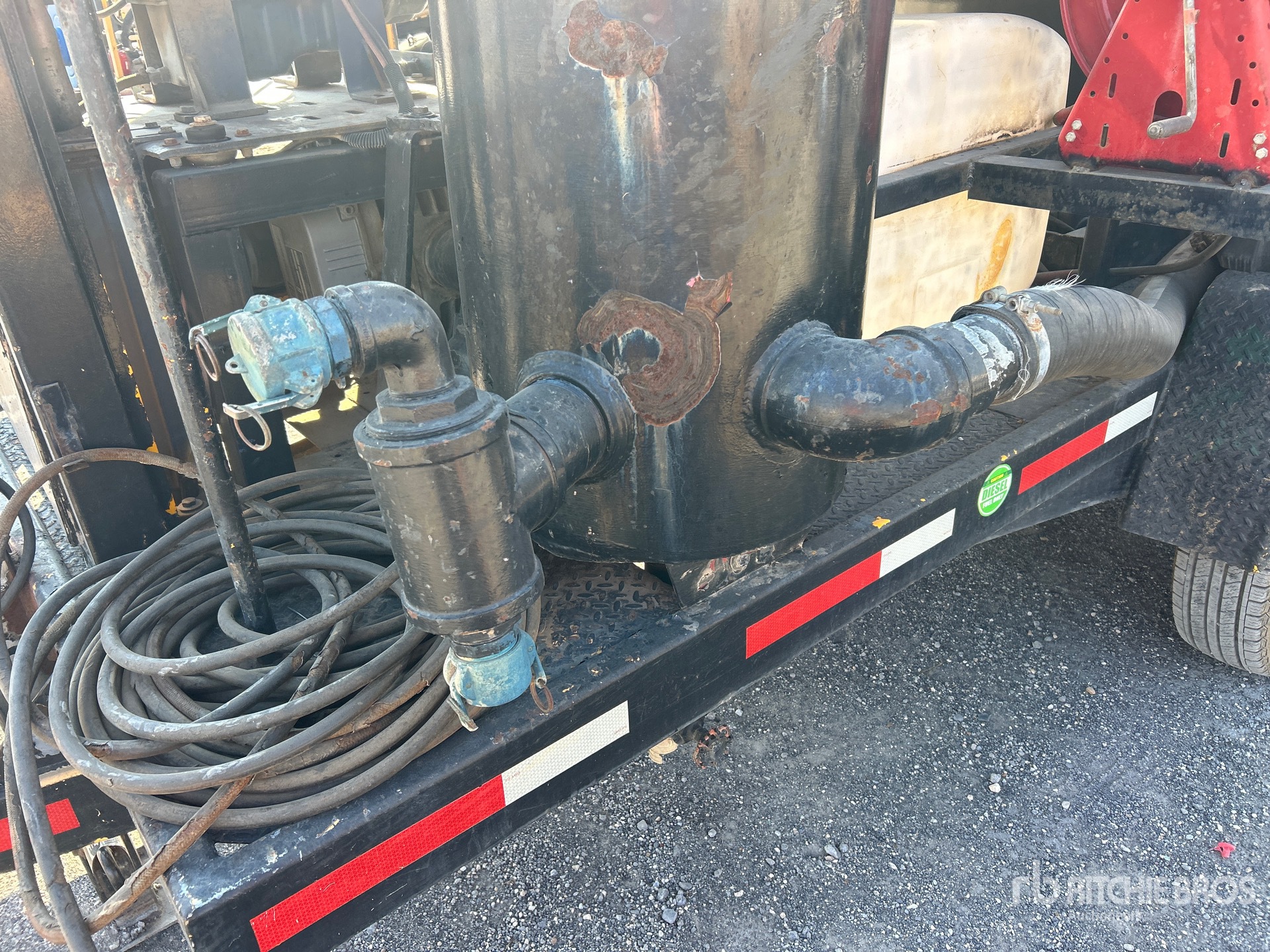 2001 Vermeer VAC-TRON