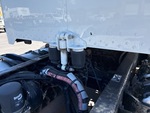 4 Underbody - Truck with Cab Suspension Air Bags