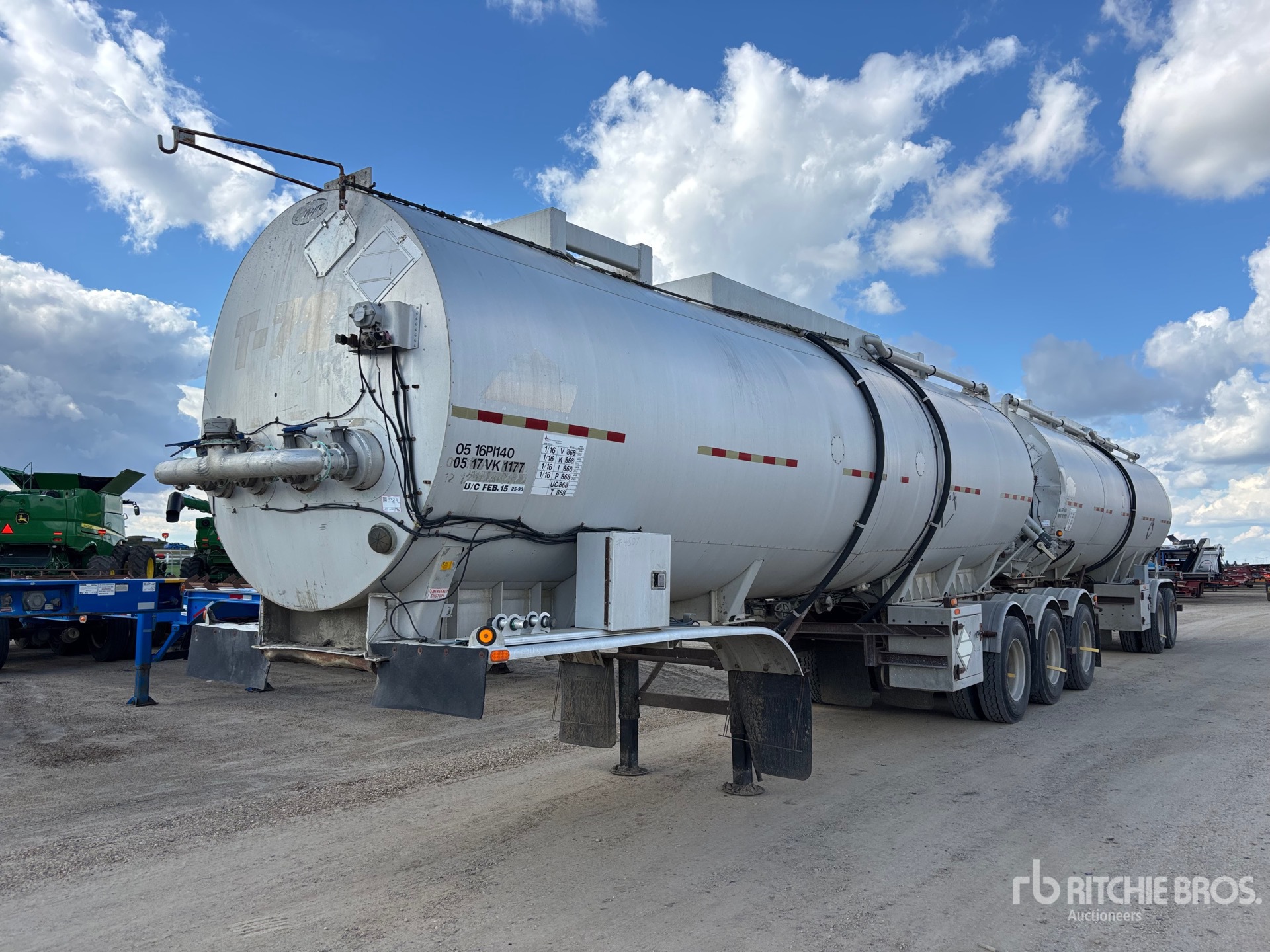 2007 Etnyre 7700 gal Super B-Train Lead