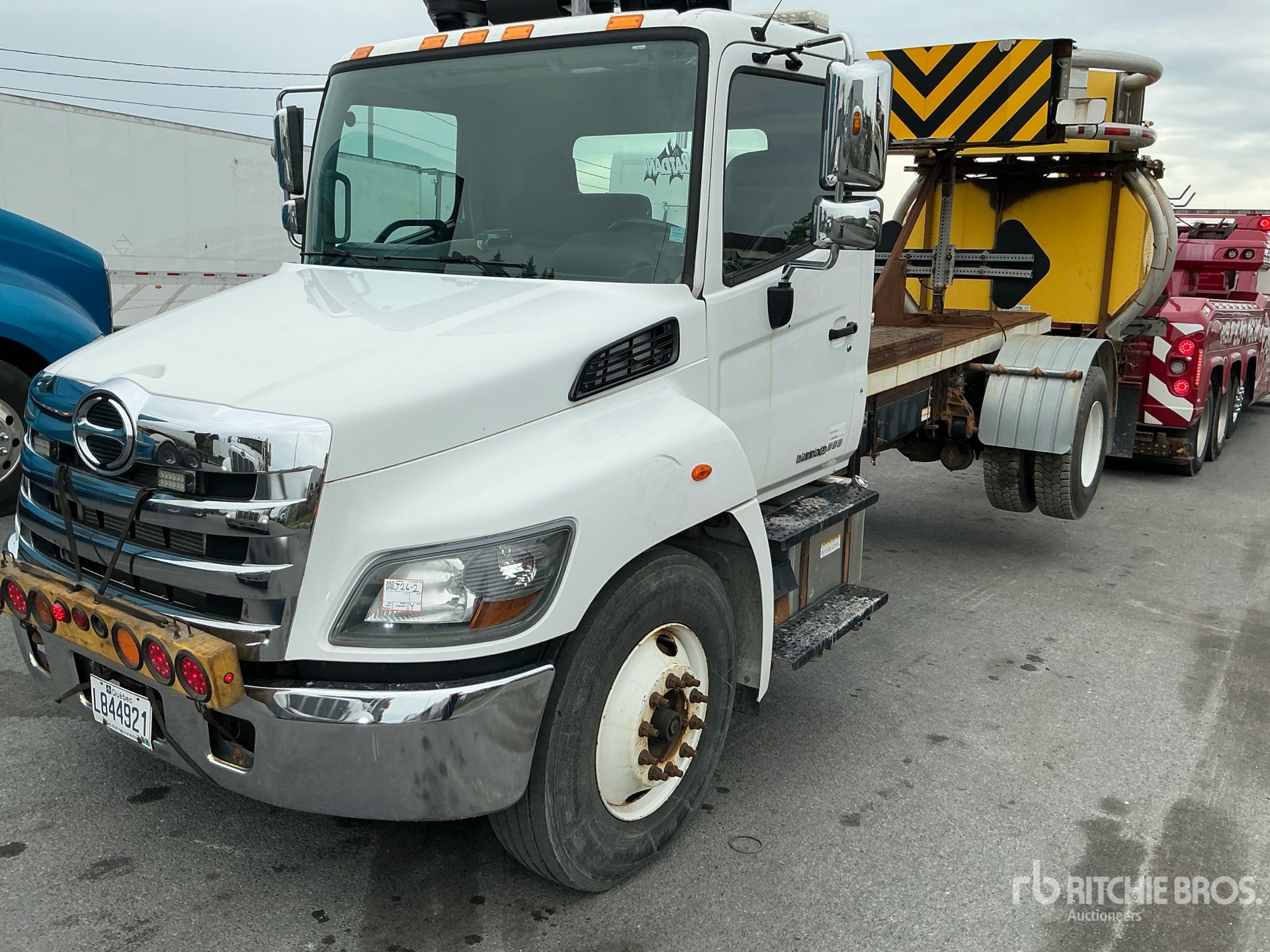 2020 Hino 358