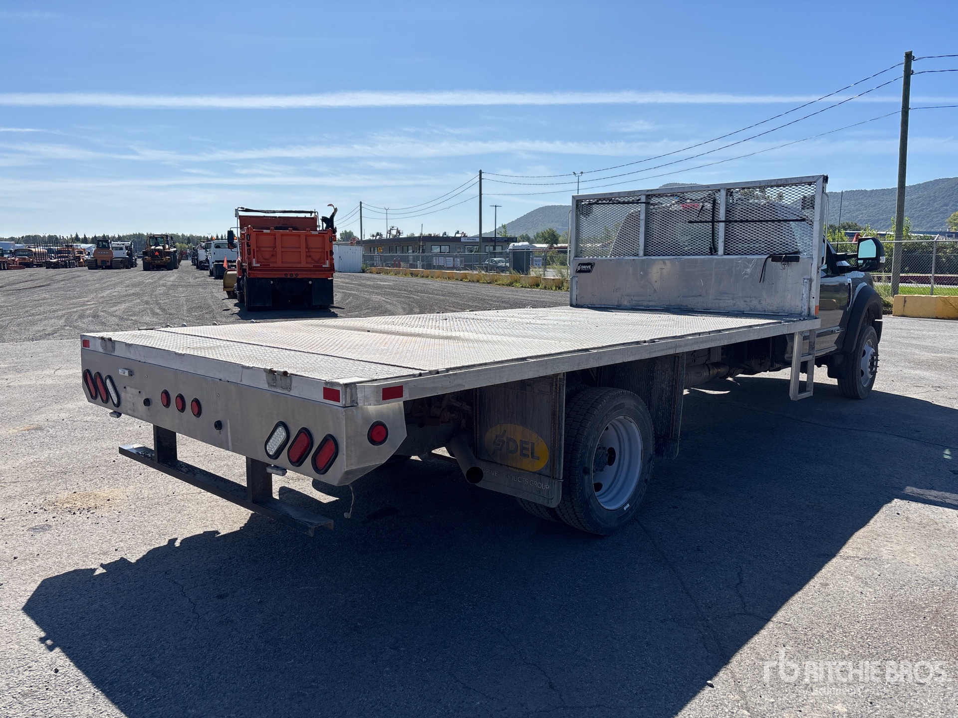 2022 Ford F-550