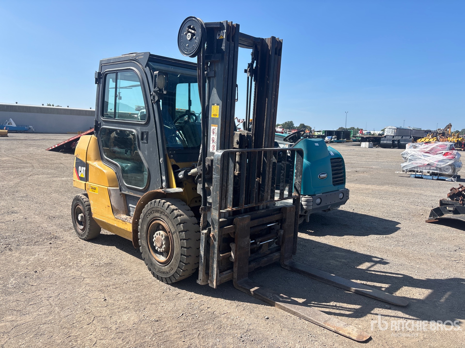 2018 Caterpillar DP40N1-D