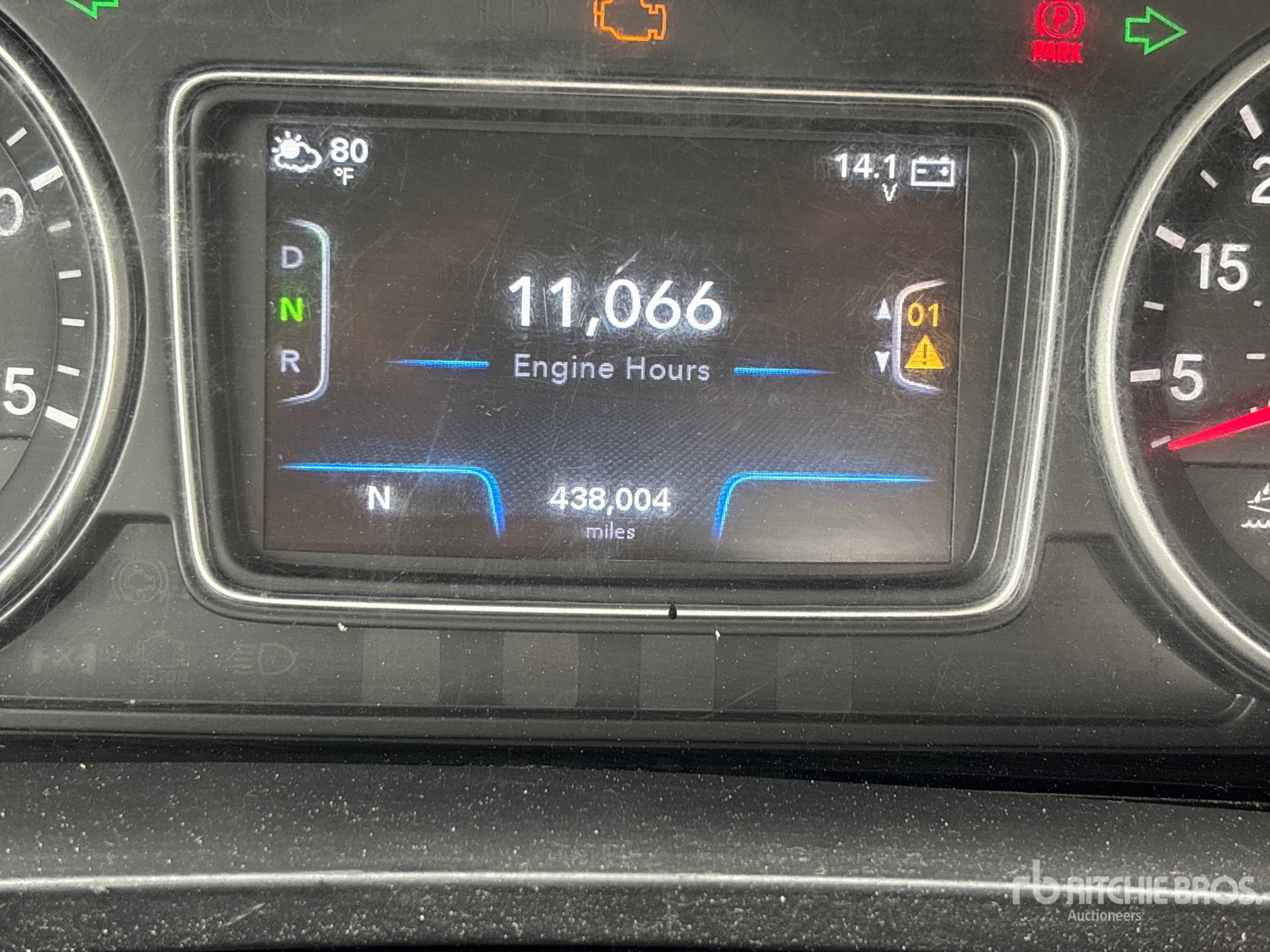 2022 International LT625