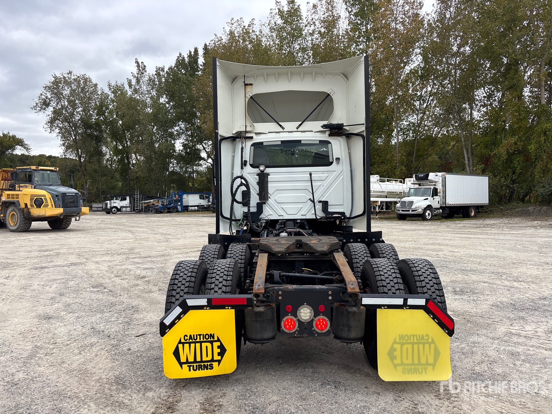 2022 International LT625
