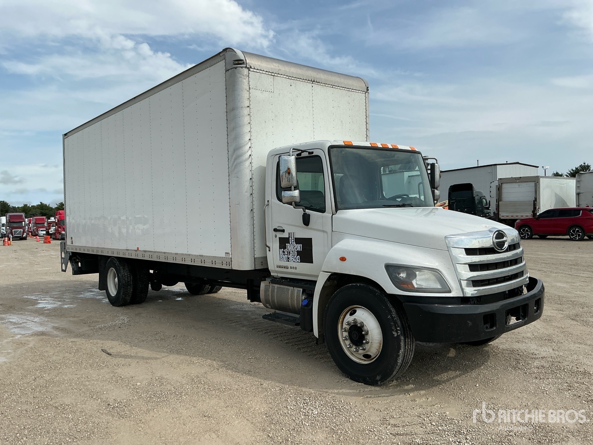 2020 Hino 268