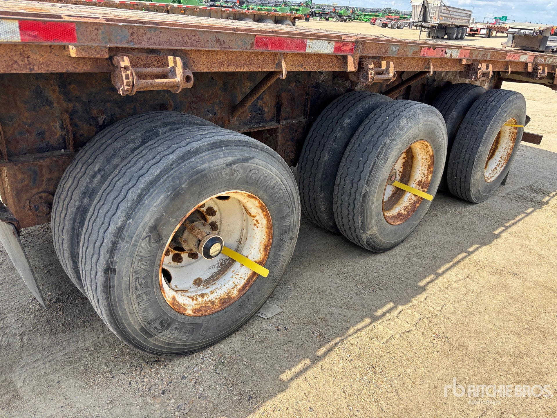 2006 Load King  53 FT TRI/A