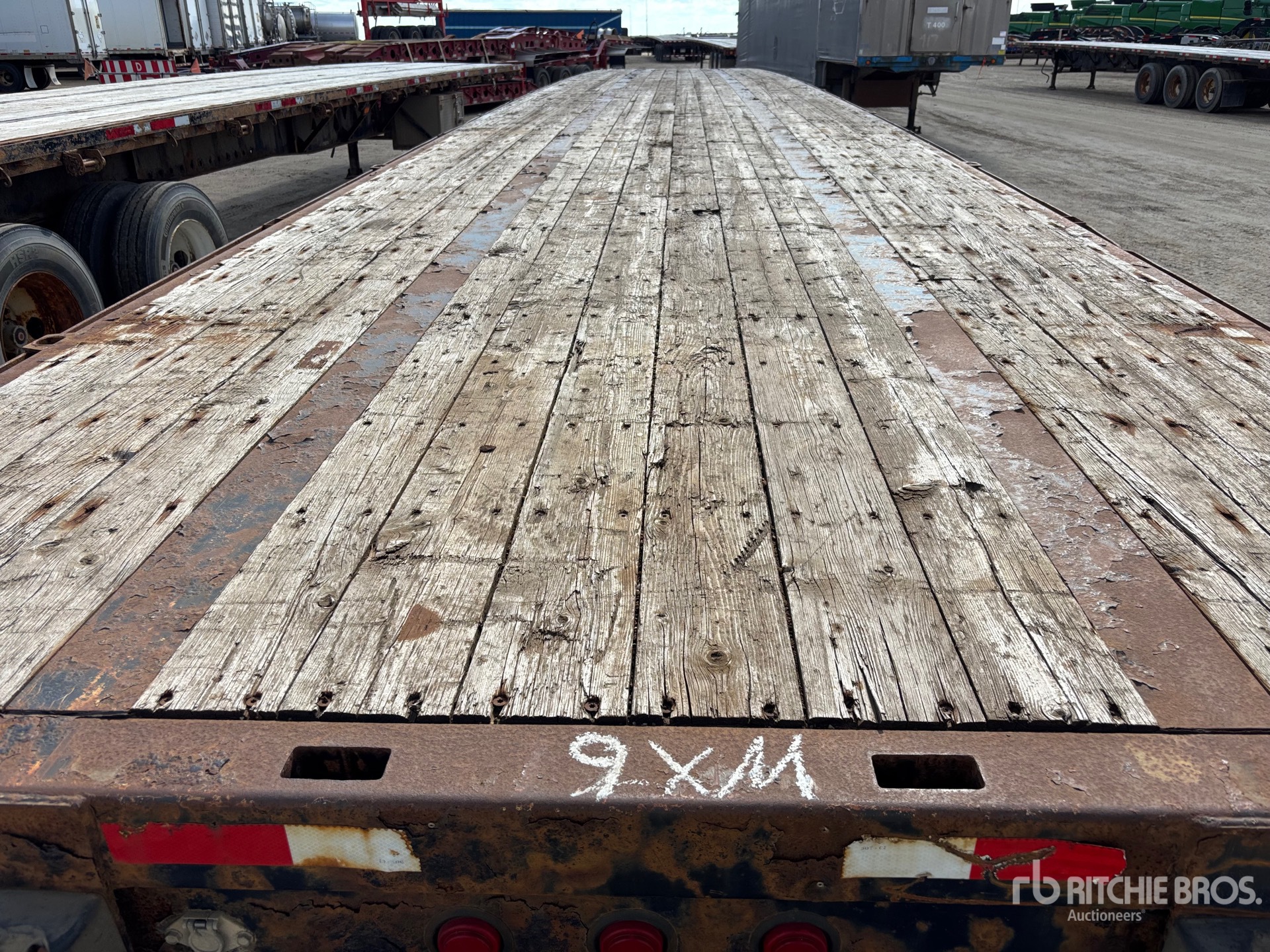 2006 Load King  53 FT TRI/A