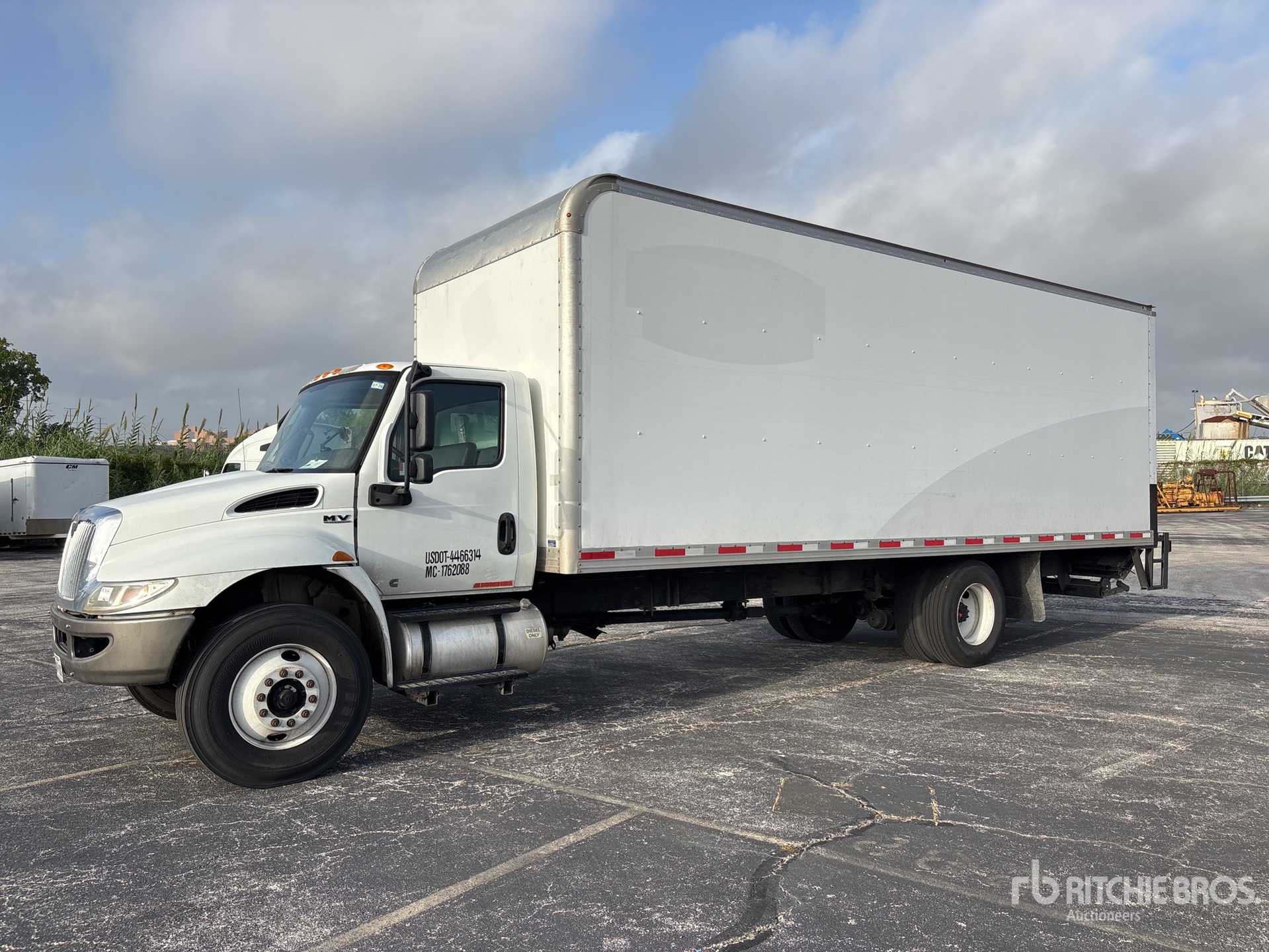 Photo of 2020 International MV607