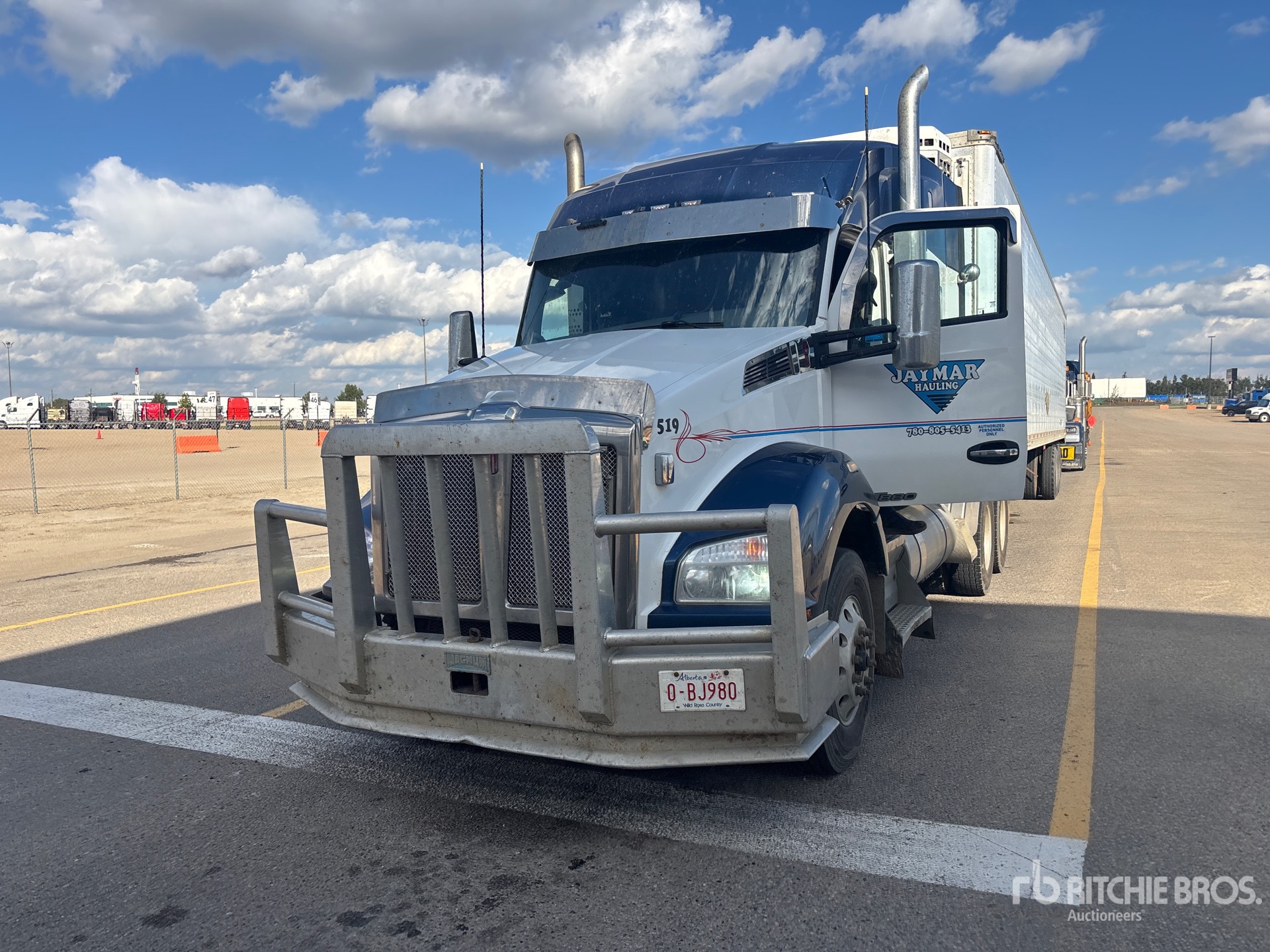 2017 Kenworth T880