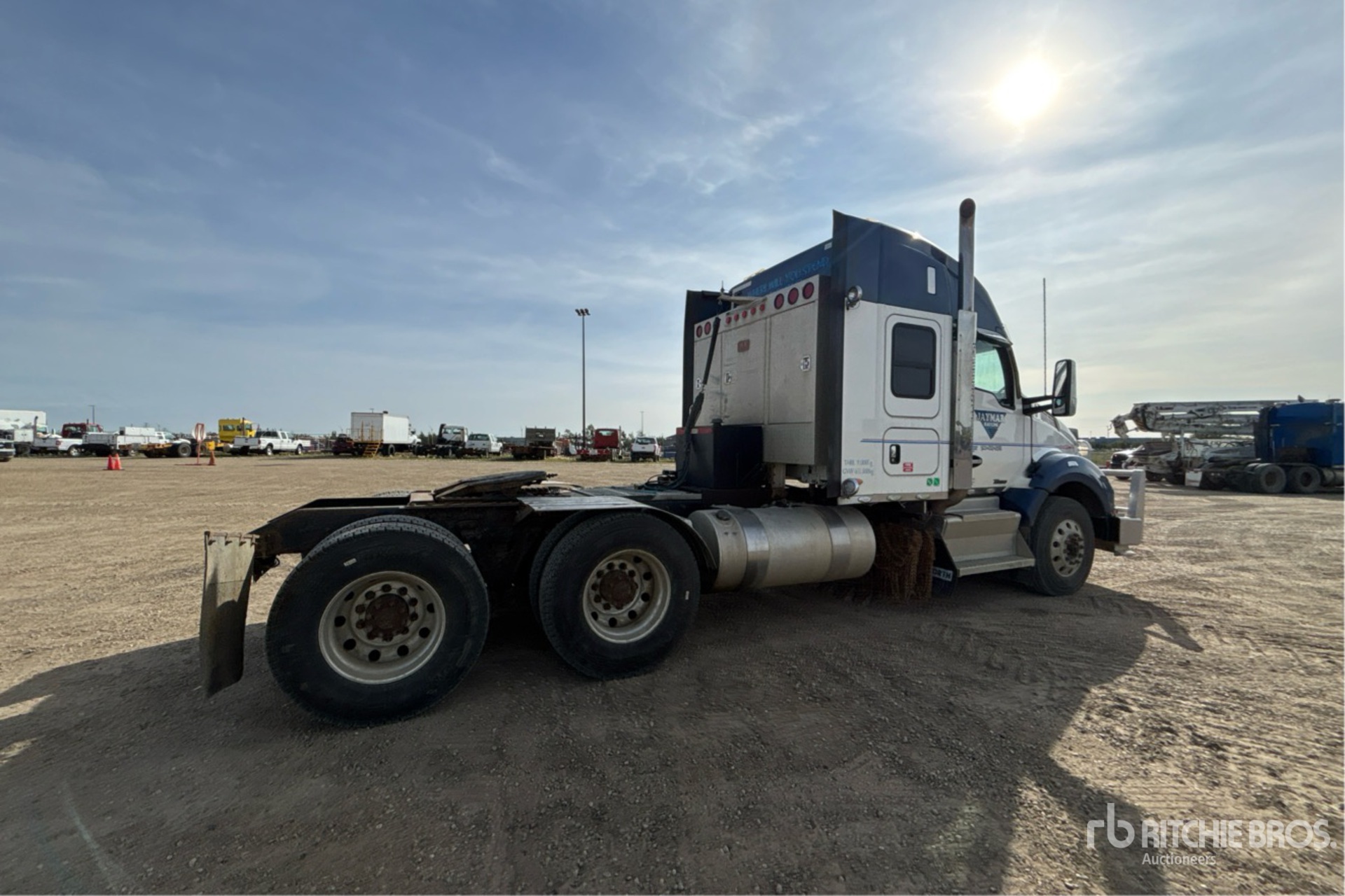 2017 Kenworth T880